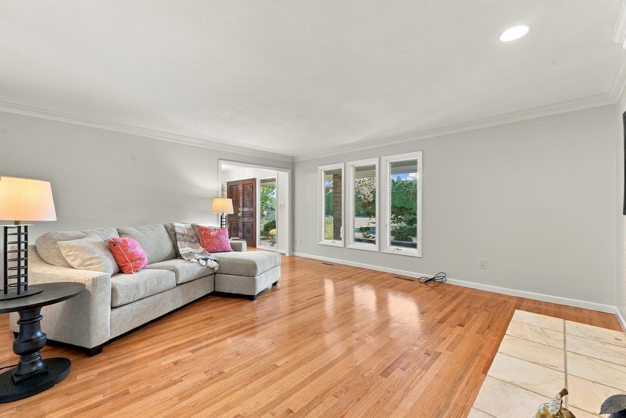 Single Family Residence at 692 Wolf Swamp Rd, Longmeadow MA 01106, photo 18 of 42