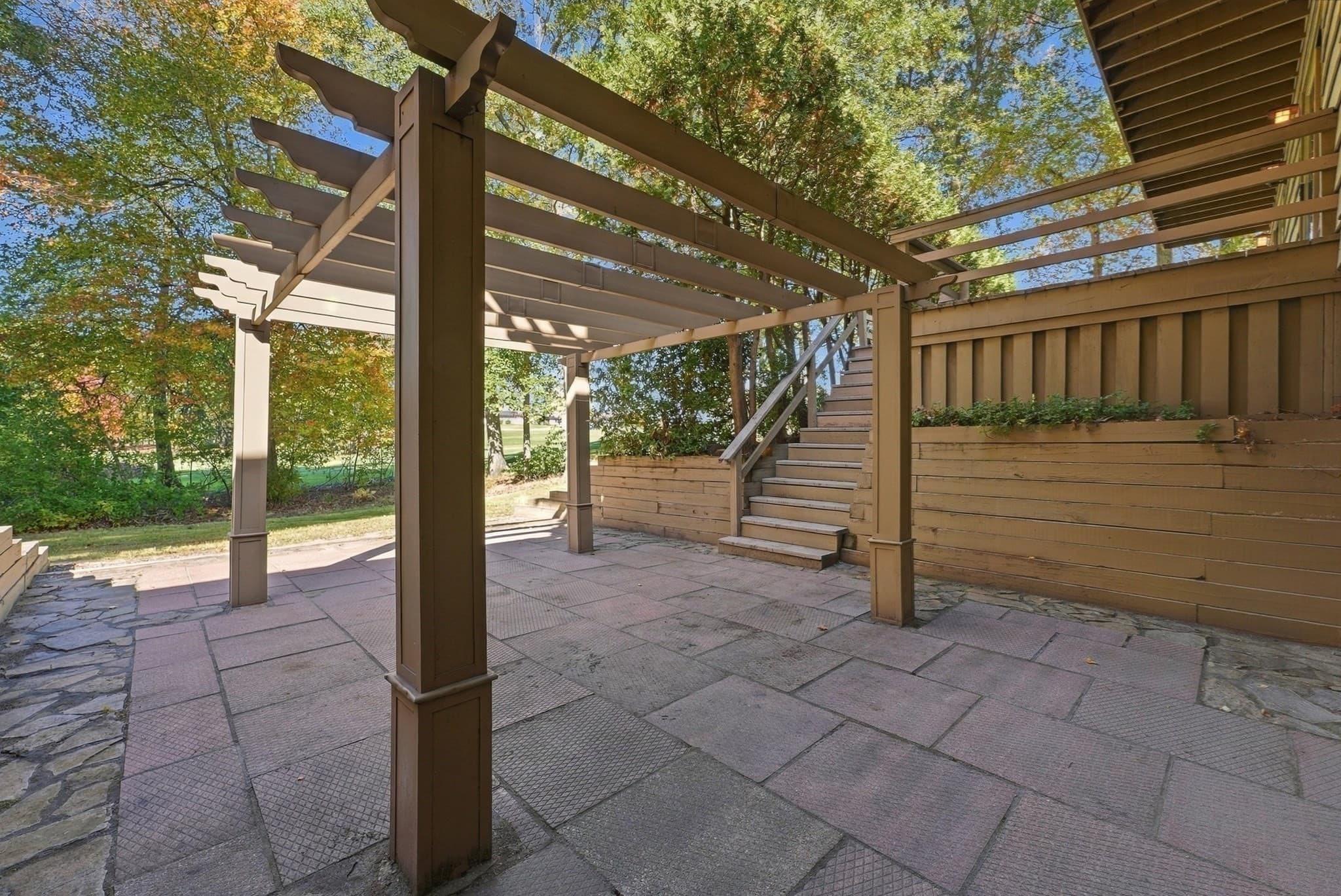 Single Family Residence at 692 Wolf Swamp Rd, Longmeadow MA 01106, photo 37 of 42