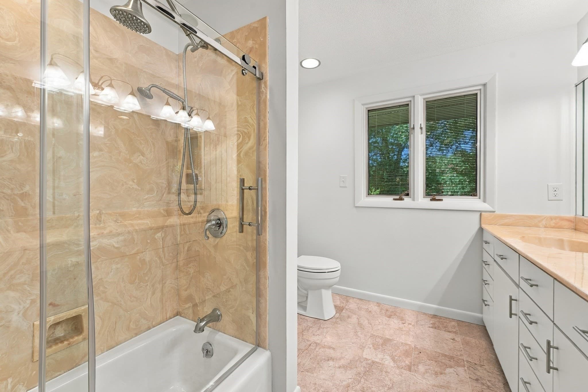 Single Family Residence at 692 Wolf Swamp Rd, Longmeadow MA 01106, photo 29 of 42
