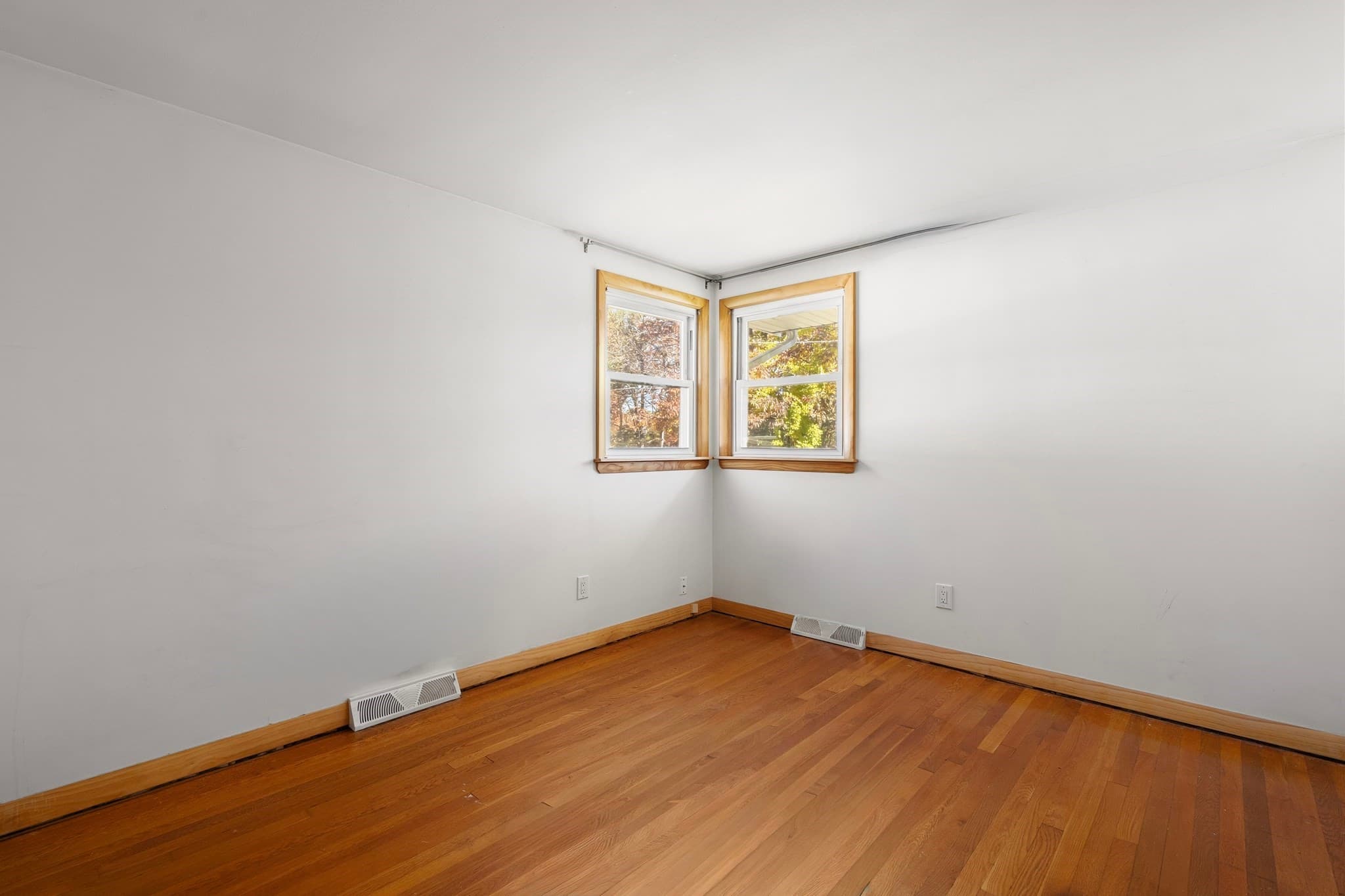 Single Family Residence at 28 Eames Ave, Brockton MA 02302, photo 18 of 41