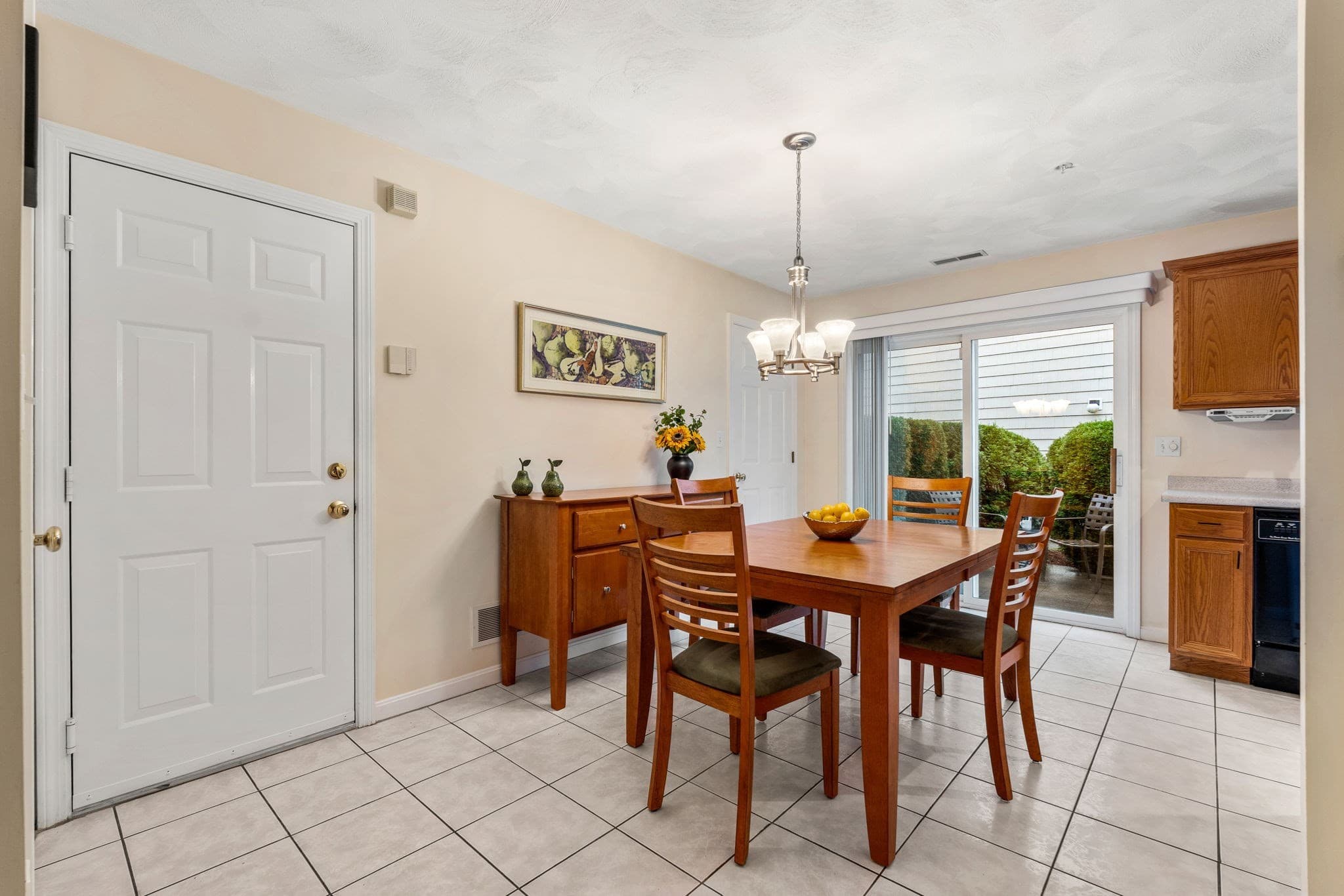 Condominium at 70 Fairway Dr # 70, Tewksbury MA 01876, photo 6 of 25