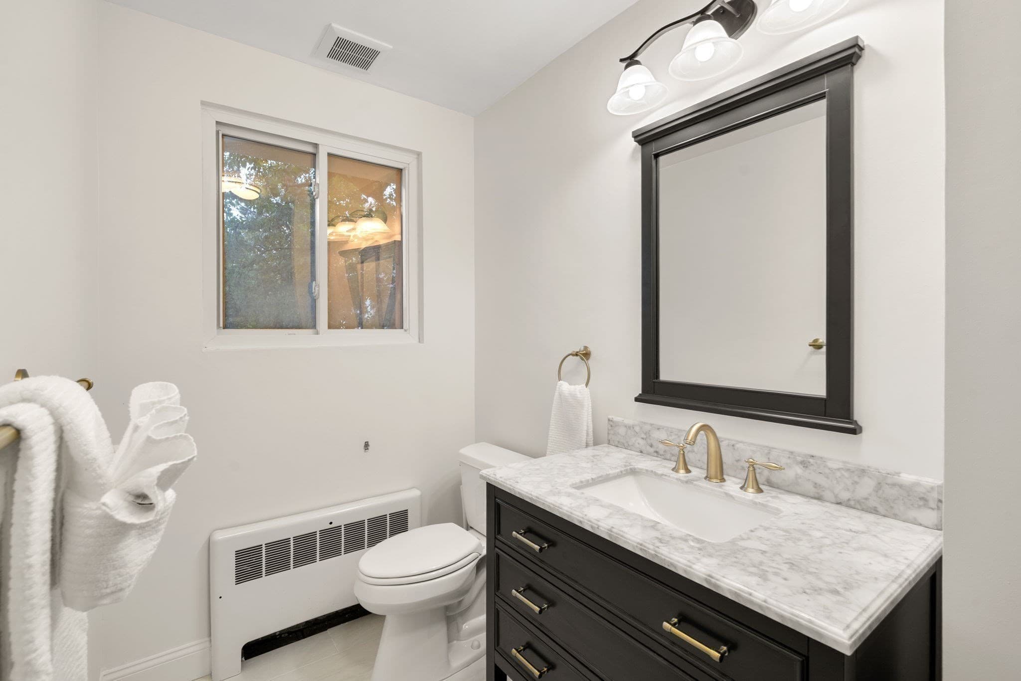 Single Family Residence at 1611 Commonwealth Ave, Newton MA 02465, photo 23 of 42