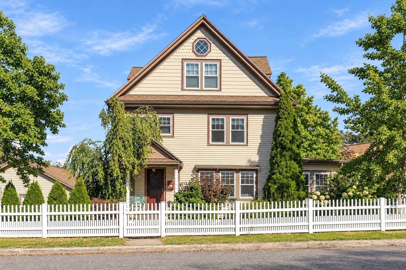 25 Green Street, Marblehead MA 01945