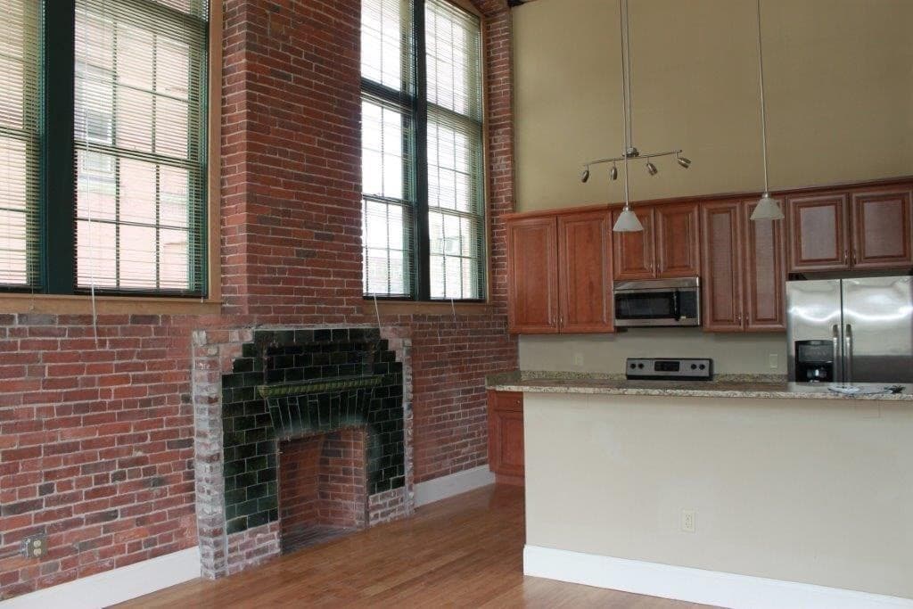 Apartment at 64 Beacon Street # 219, Worcester MA 01608, photo 9 of 23