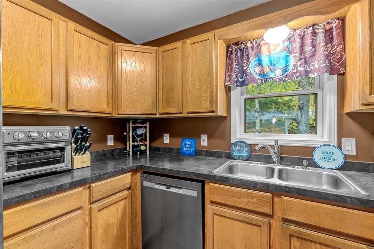 Single Family Residence at 11 Indian Rd, Norton MA 02766, photo 17 of 23
