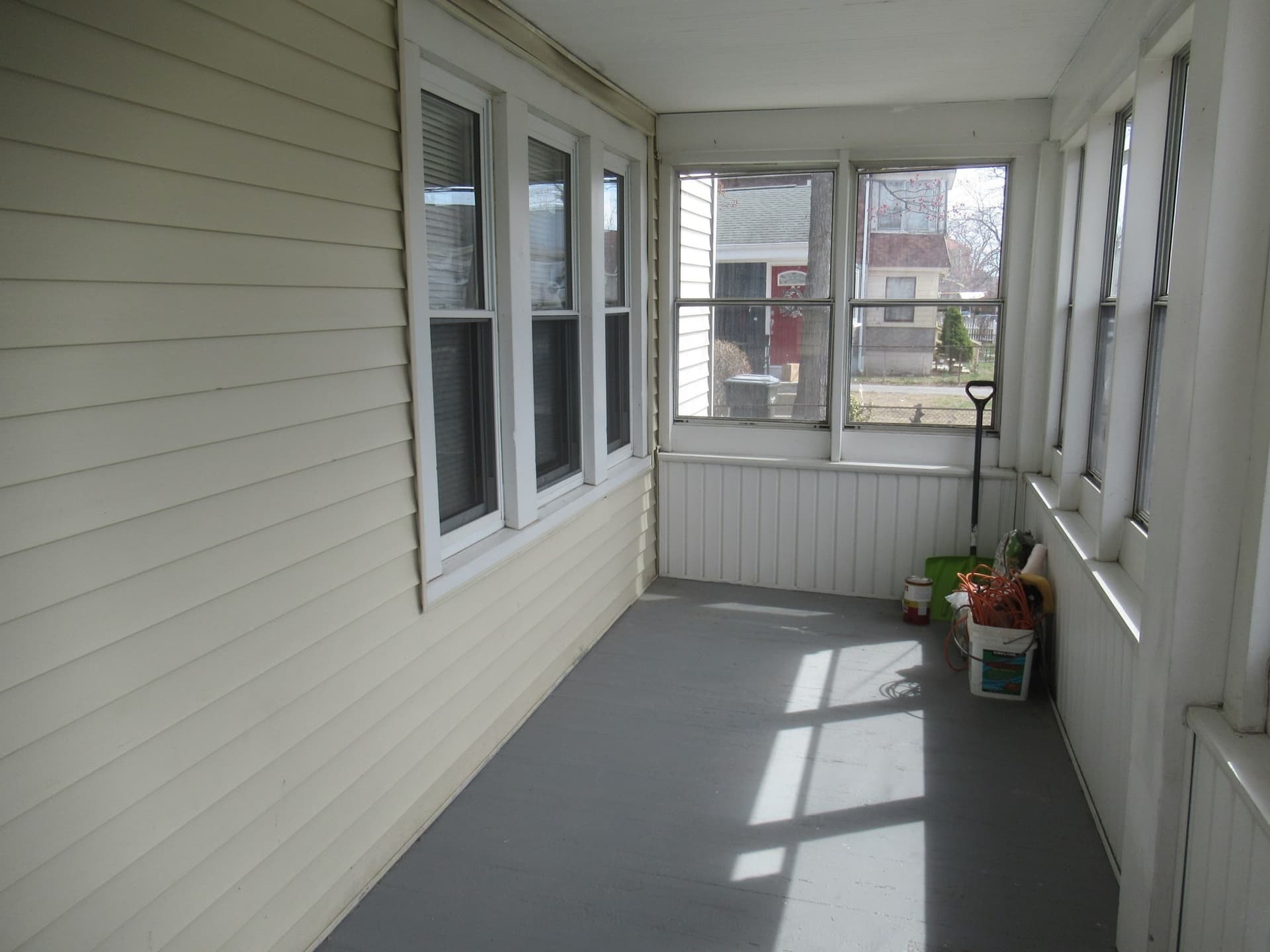Single Family Residence at 61 Mooreland St, Springfield MA 01104, photo 7 of 29