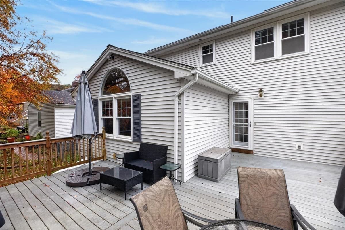 Single Family Residence at 55 Dutchess St, Springfield MA 01129, photo 33 of 41
