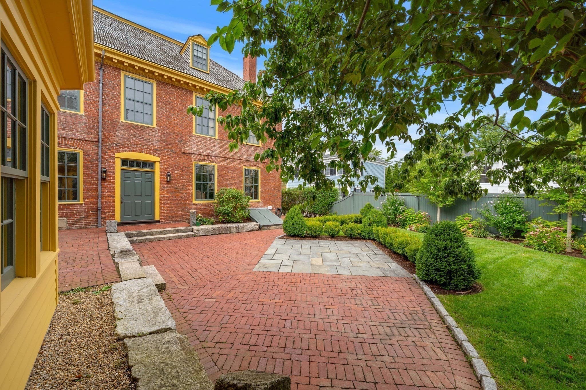Single Family Residence at 17 Federal St, Newburyport MA 01950, photo 39 of 42