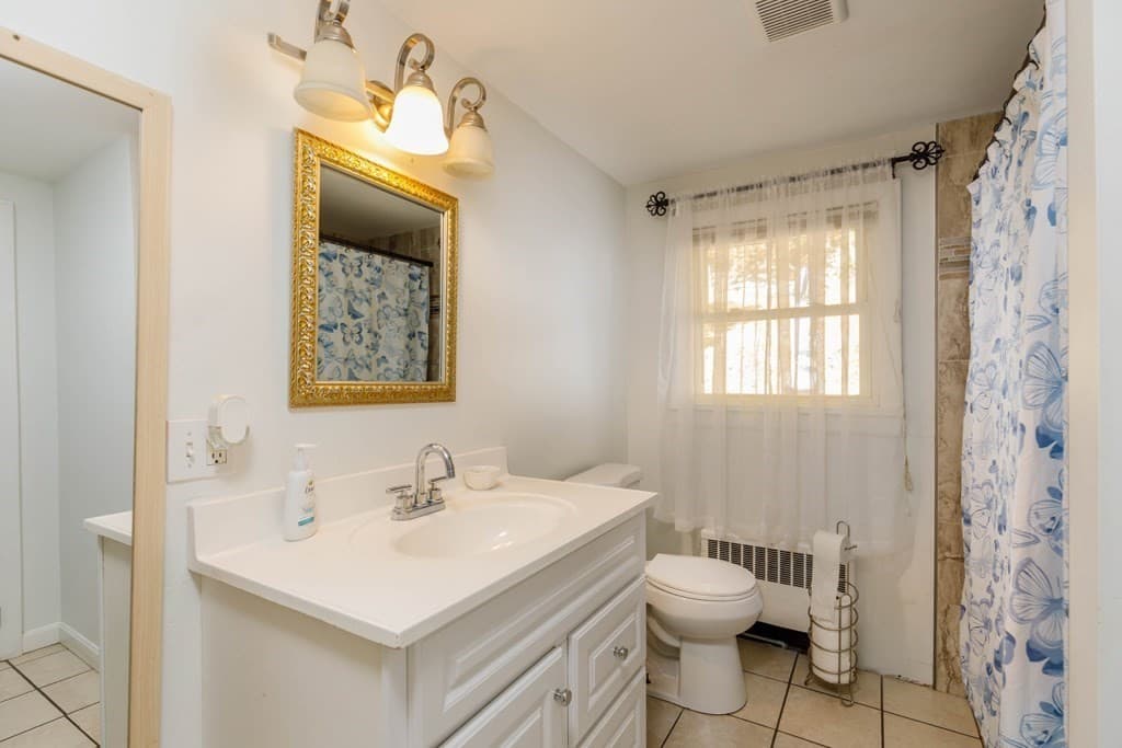 Single Family Residence at 360 Blossom Street, Fitchburg MA 01420, photo 14 of 18