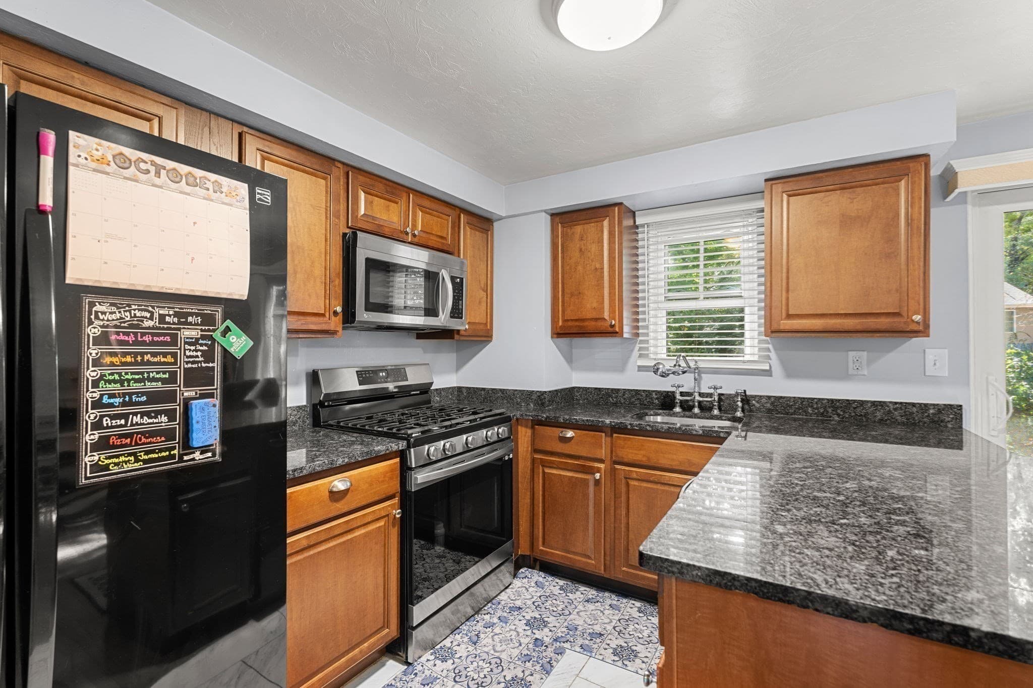 Condominium at 5 Christopher Dr # 2, Easton MA 02375, photo 9 of 29