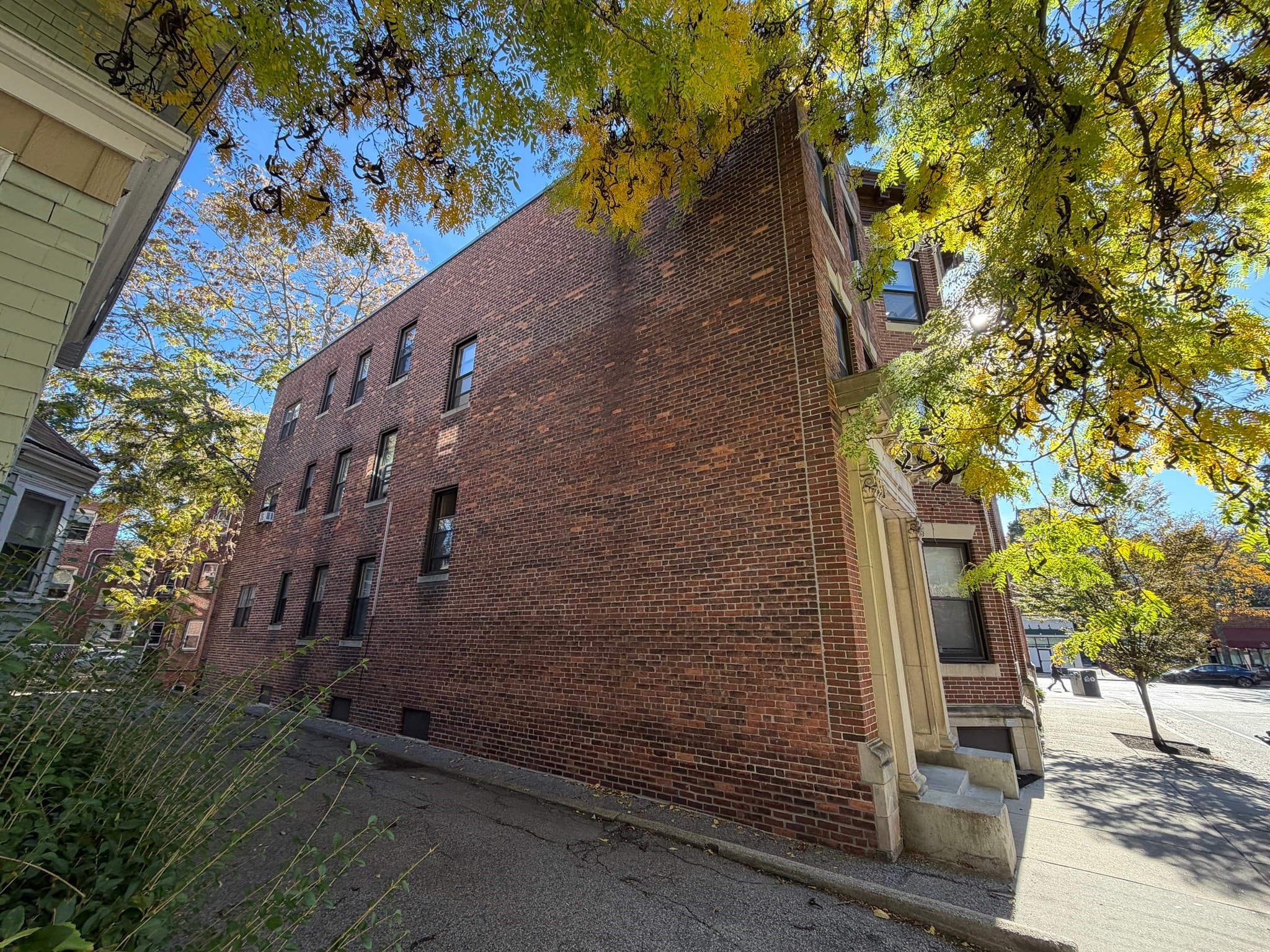 5-9 Family at 7 Naples, Brookline MA 02446, photo 2 of 6