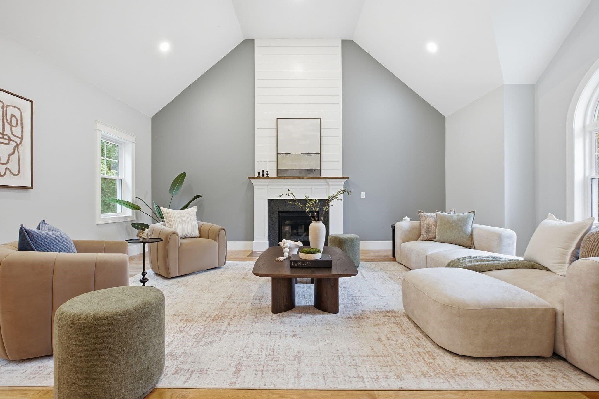 Single Family Residence at 18 Druid Hill Ave, Burlington MA 01803, photo 13 of 42