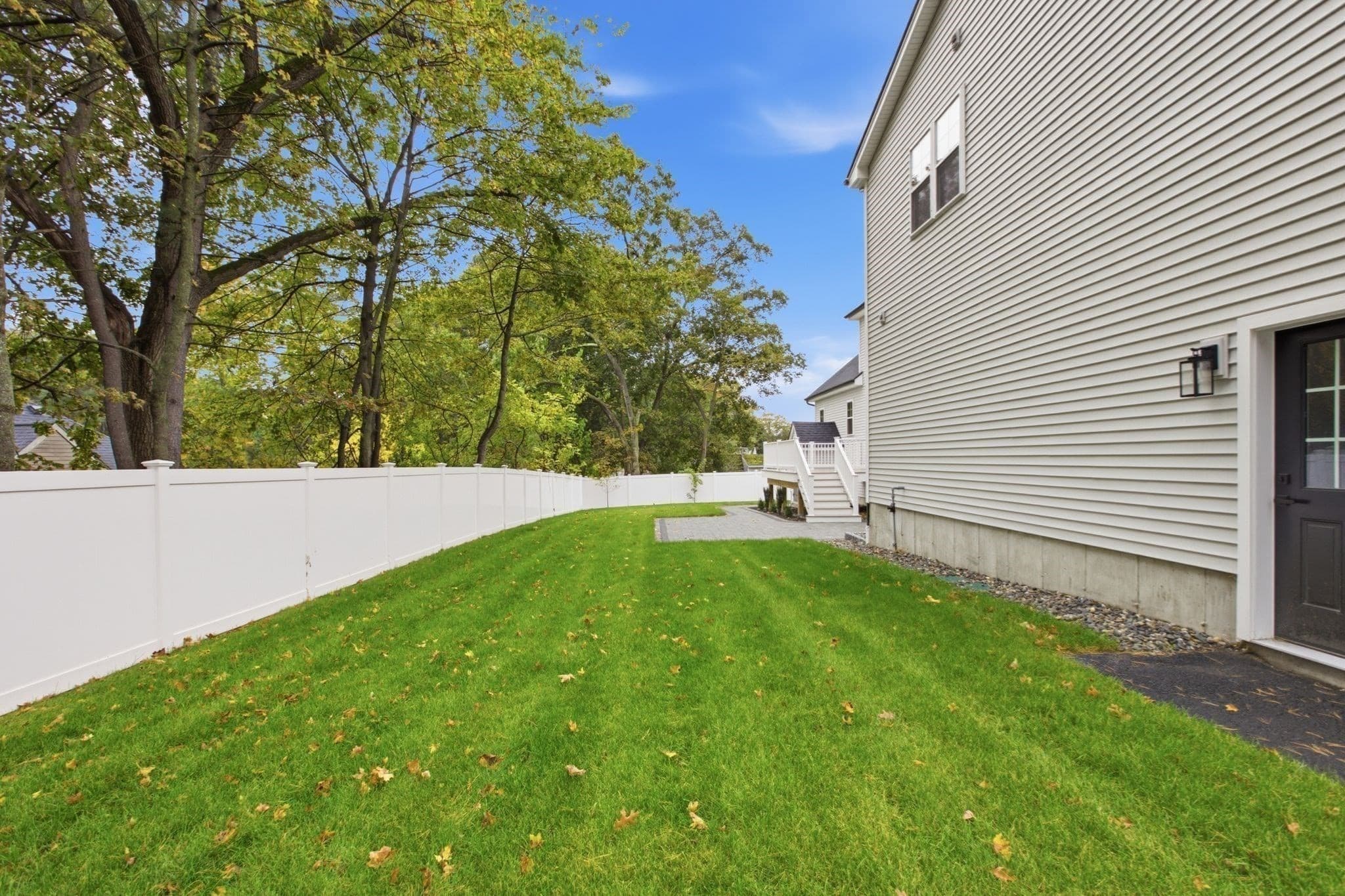 Single Family Residence at 18 Druid Hill Ave, Burlington MA 01803, photo 36 of 42