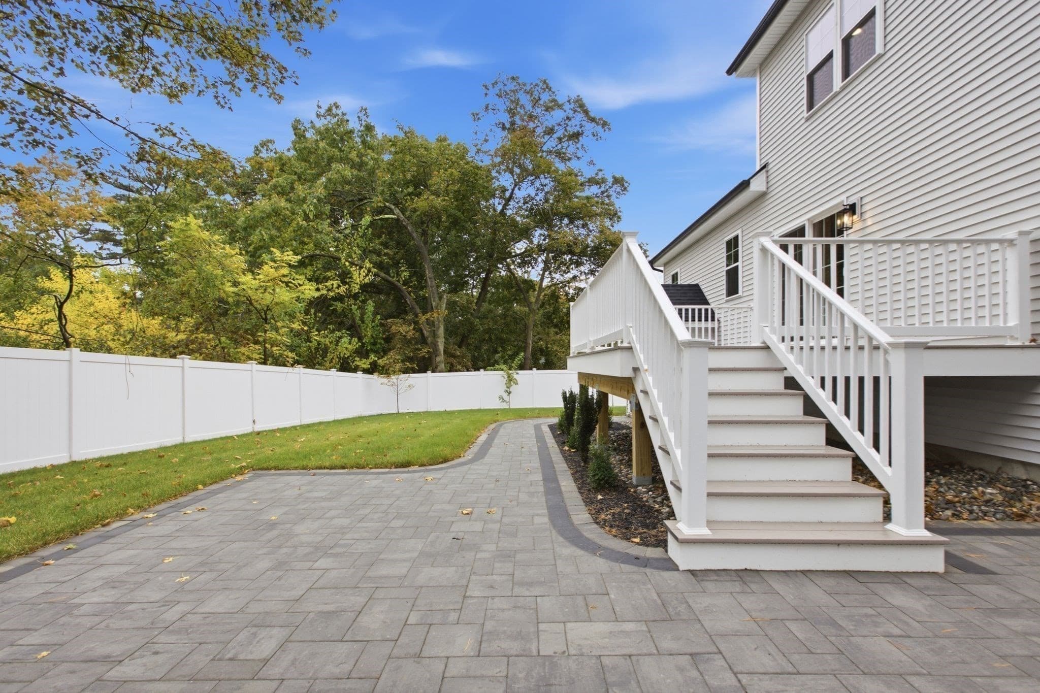 Single Family Residence at 18 Druid Hill Ave, Burlington MA 01803, photo 34 of 42