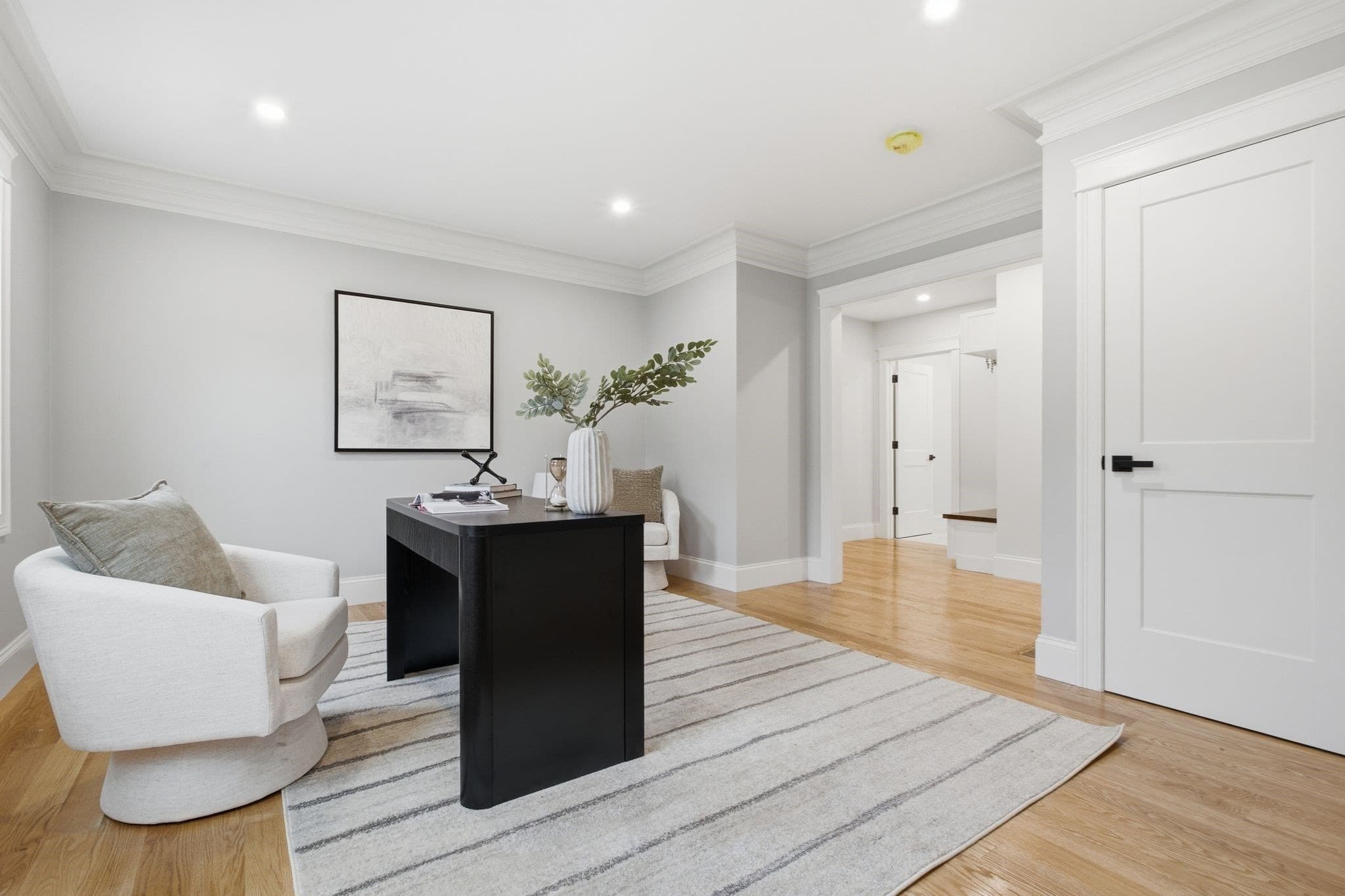 Single Family Residence at 18 Druid Hill Ave, Burlington MA 01803, photo 15 of 42
