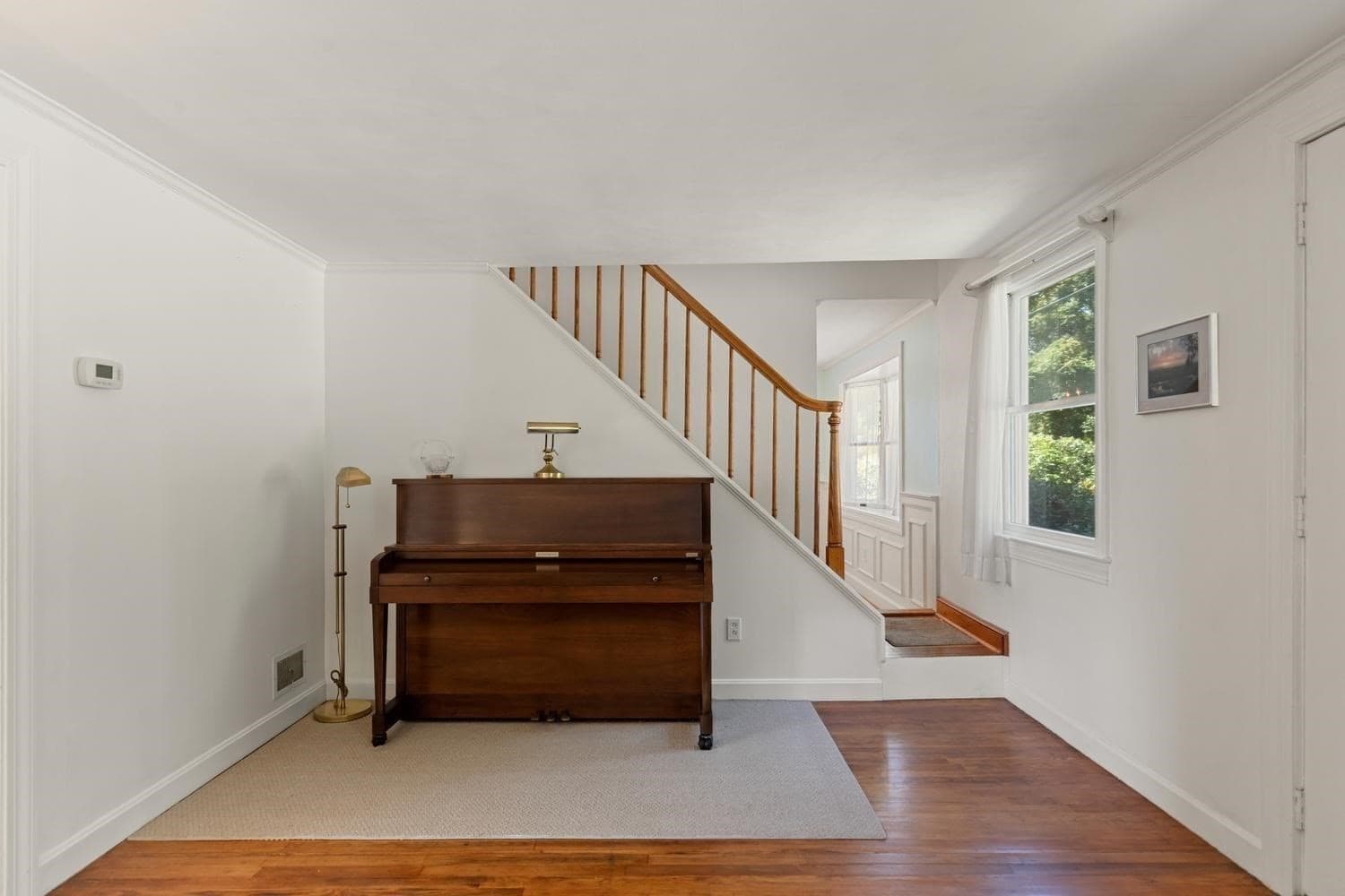 Single Family Residence at 114 Conant St, Beverly MA 01915, photo 10 of 37