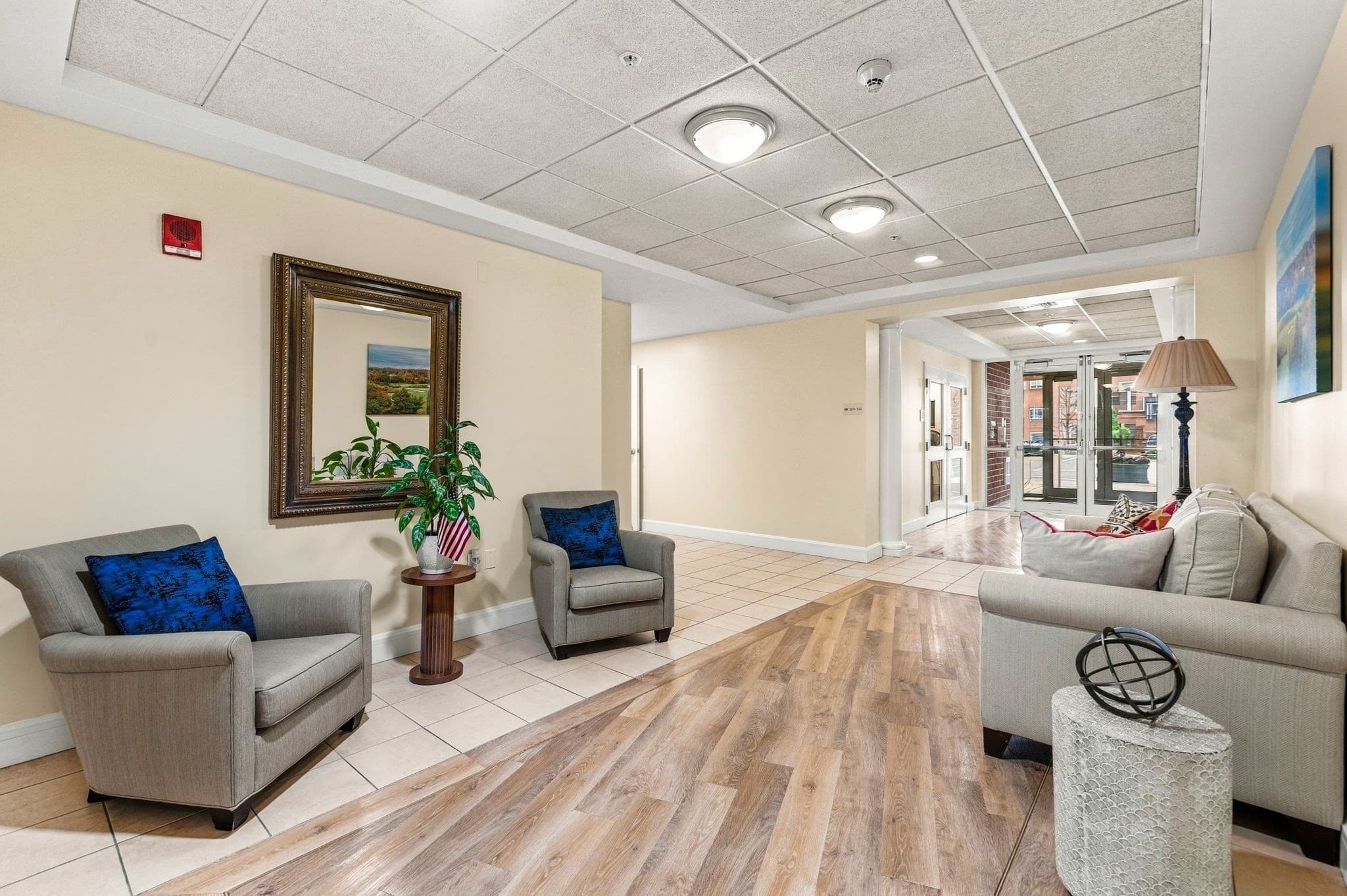 Condominium at 38 Village Road # 402, Middleton MA 01949, photo 6 of 40