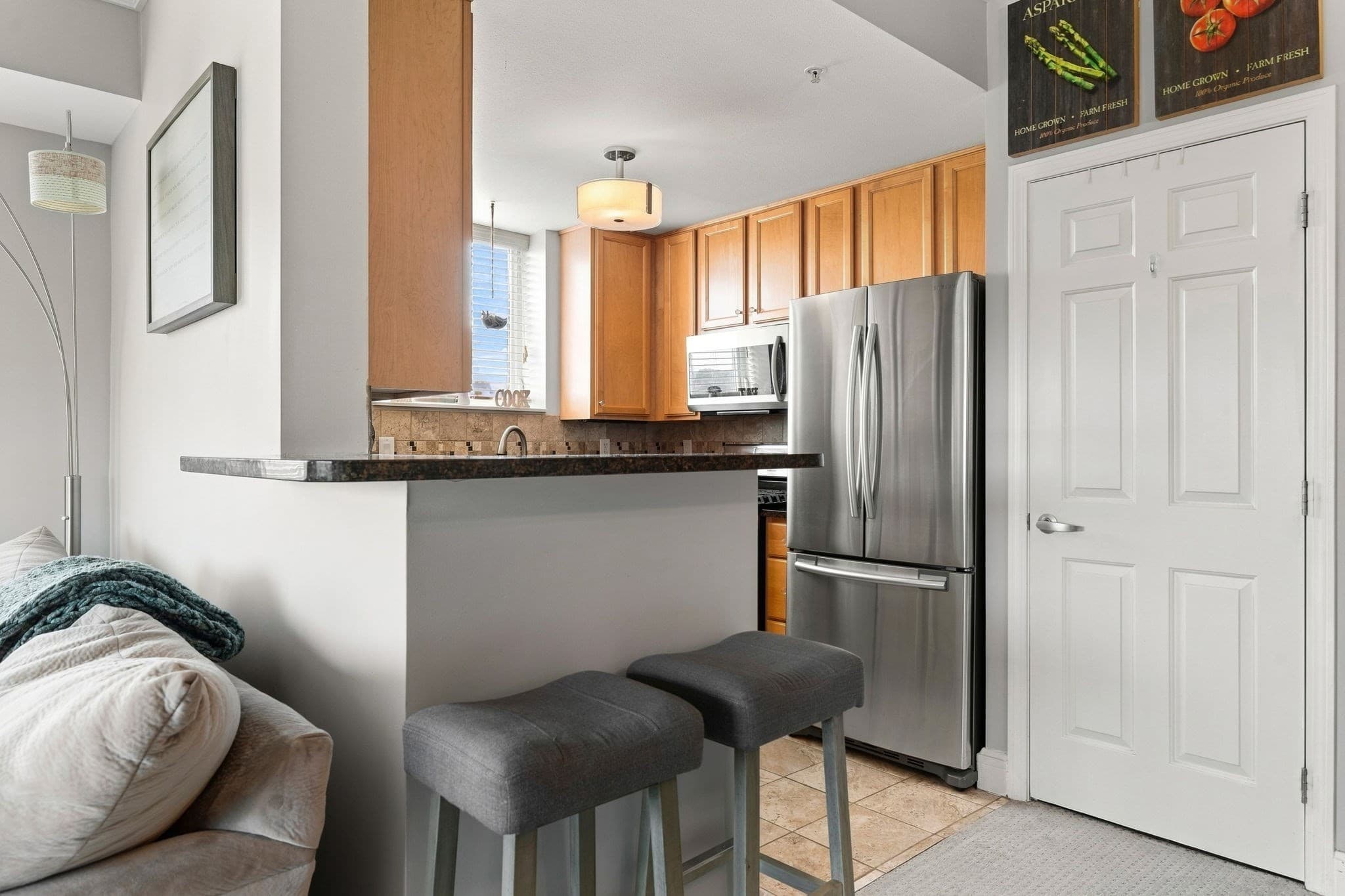 Condominium at 38 Village Road # 402, Middleton MA 01949, photo 10 of 40