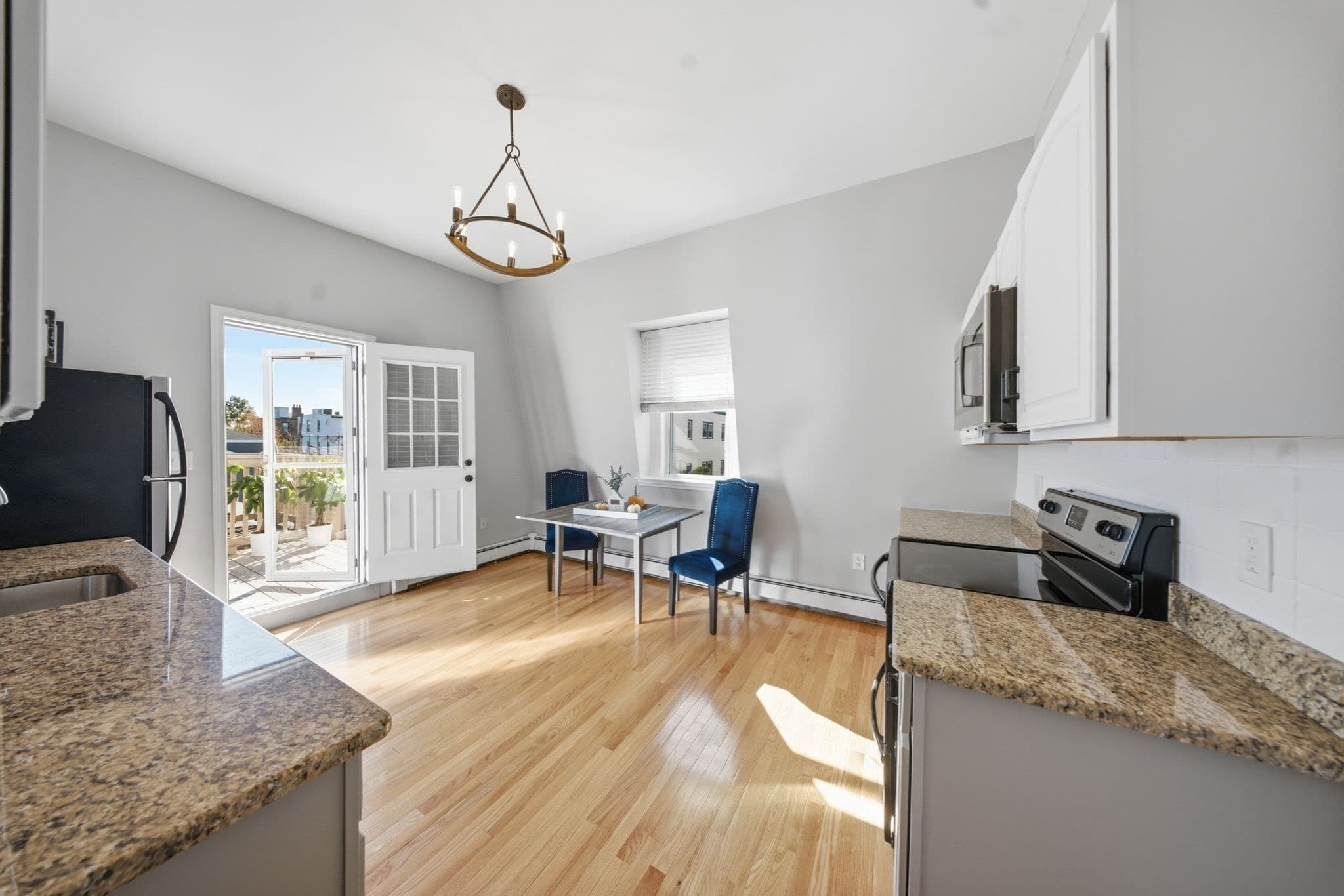 Condominium at 26 Lincoln St # 6, Somerville MA 02145, photo 3 of 39