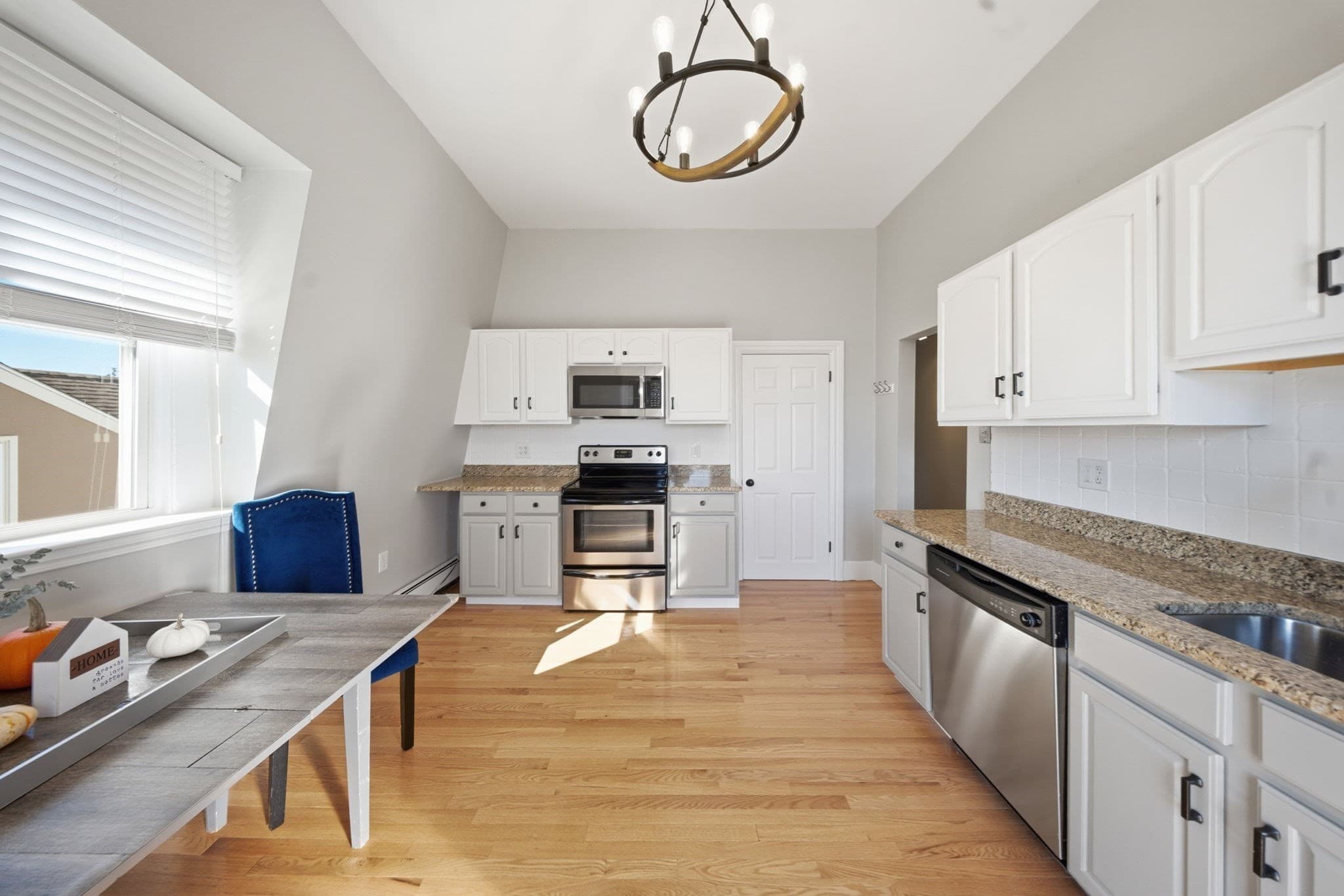 Condominium at 26 Lincoln St # 6, Somerville MA 02145, photo 4 of 39