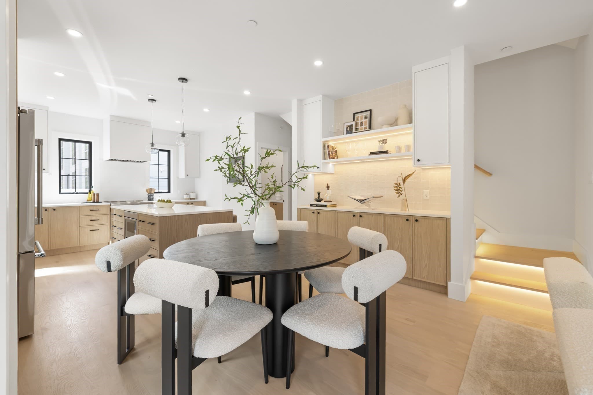 Condominium at 6 Floral St # 6, Newton MA 02461, photo 7 of 16
