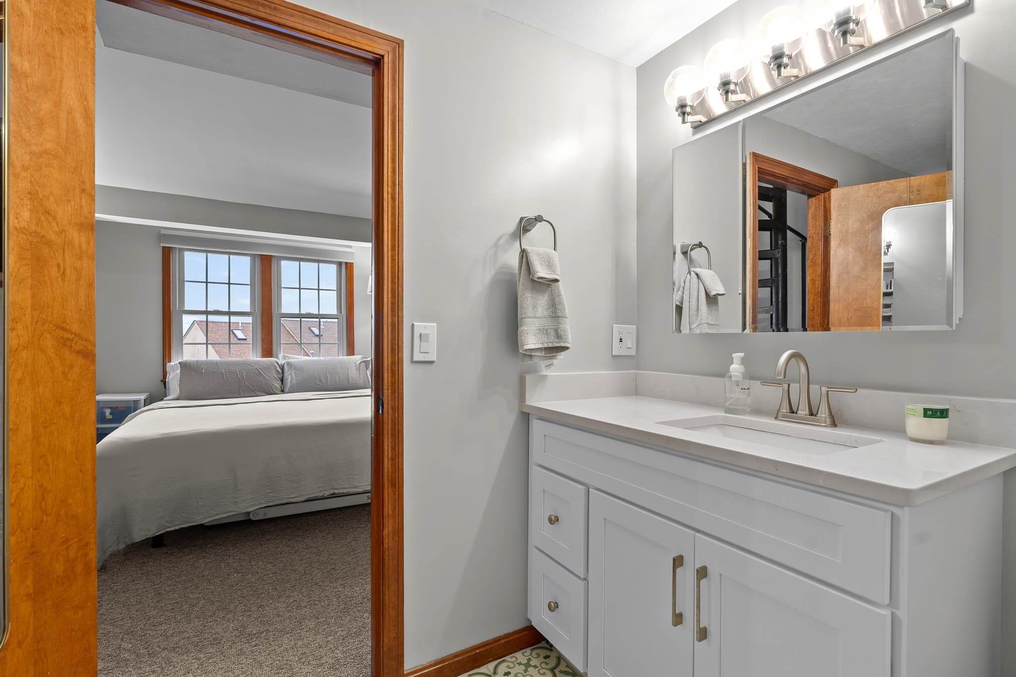 Condominium at 214 Morgan Dr # 214, Haverhill MA 01832, photo 16 of 32