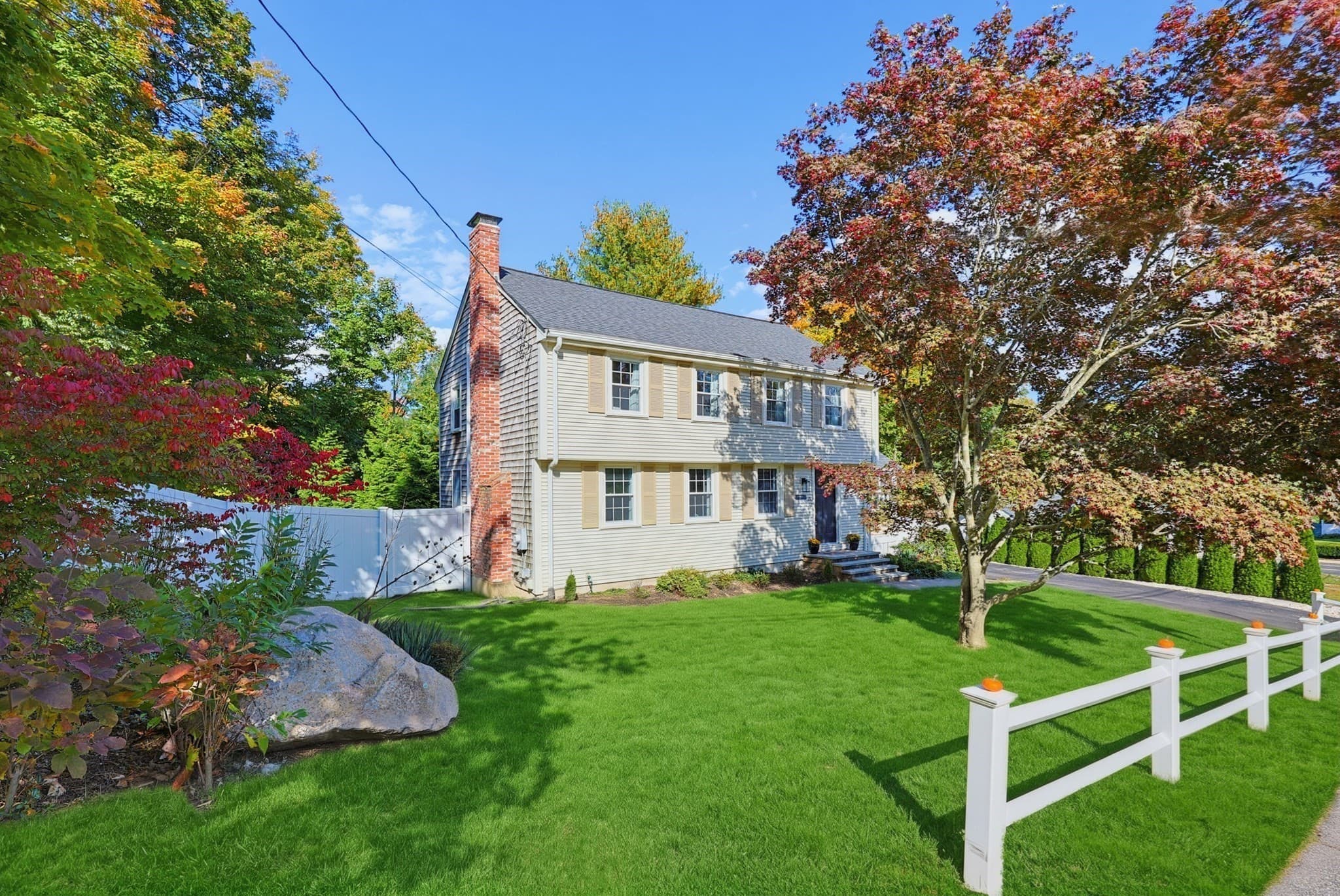 15 Calvin Rd, North Attleboro MA 02760