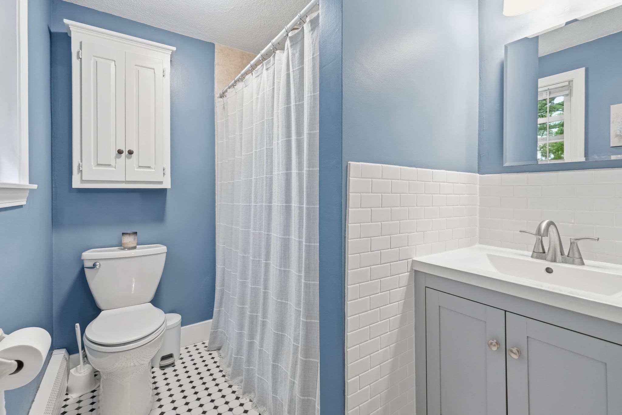 Single Family Residence at 9 Cobblers Lane, Beverly MA 01915, photo 32 of 37