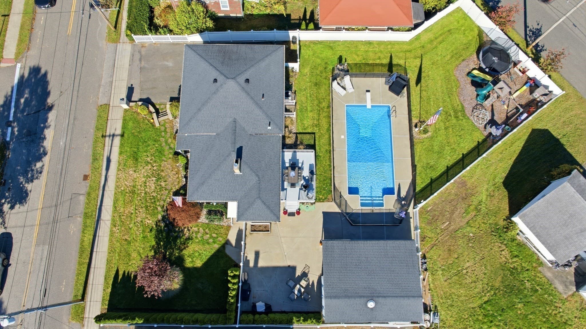 Single Family Residence at 83 Wheatland Ave, Chicopee MA 01020, photo 39 of 41