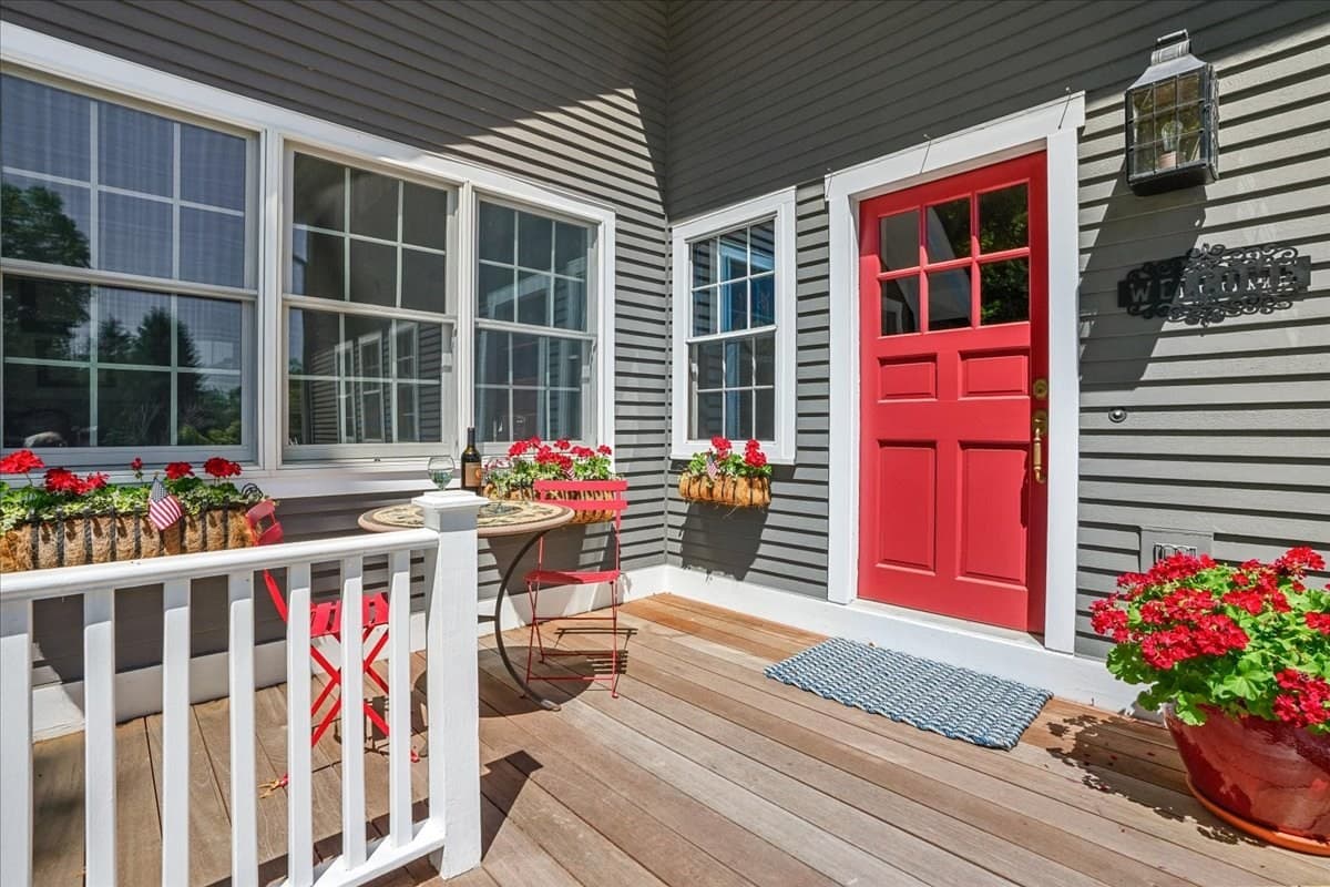 Single Family Residence at 26 Neal Gate St, Scituate MA 02066, photo 6 of 42