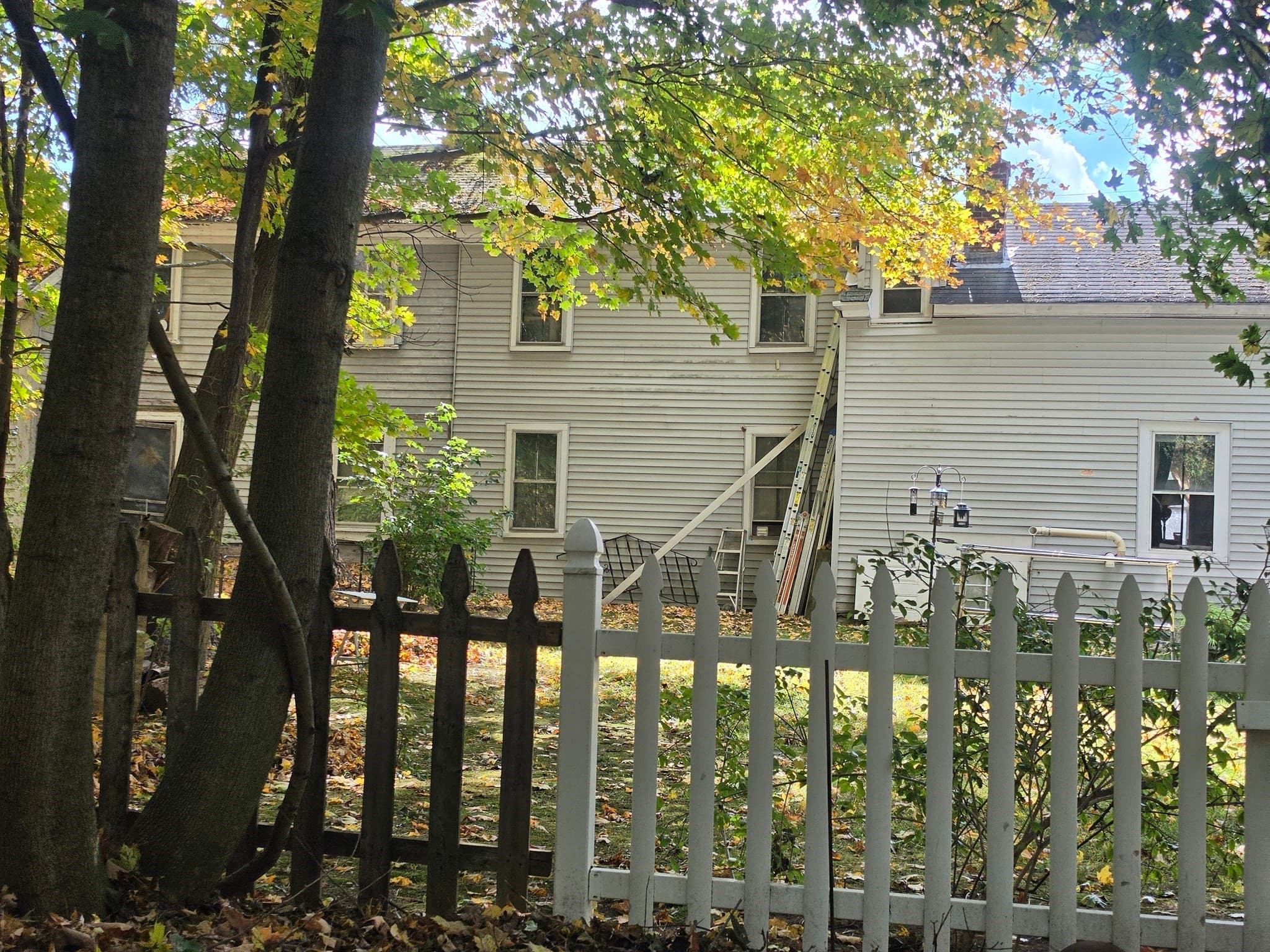 Single Family Residence at 221 Great Rd, Stow MA 01775, photo 2 of 4