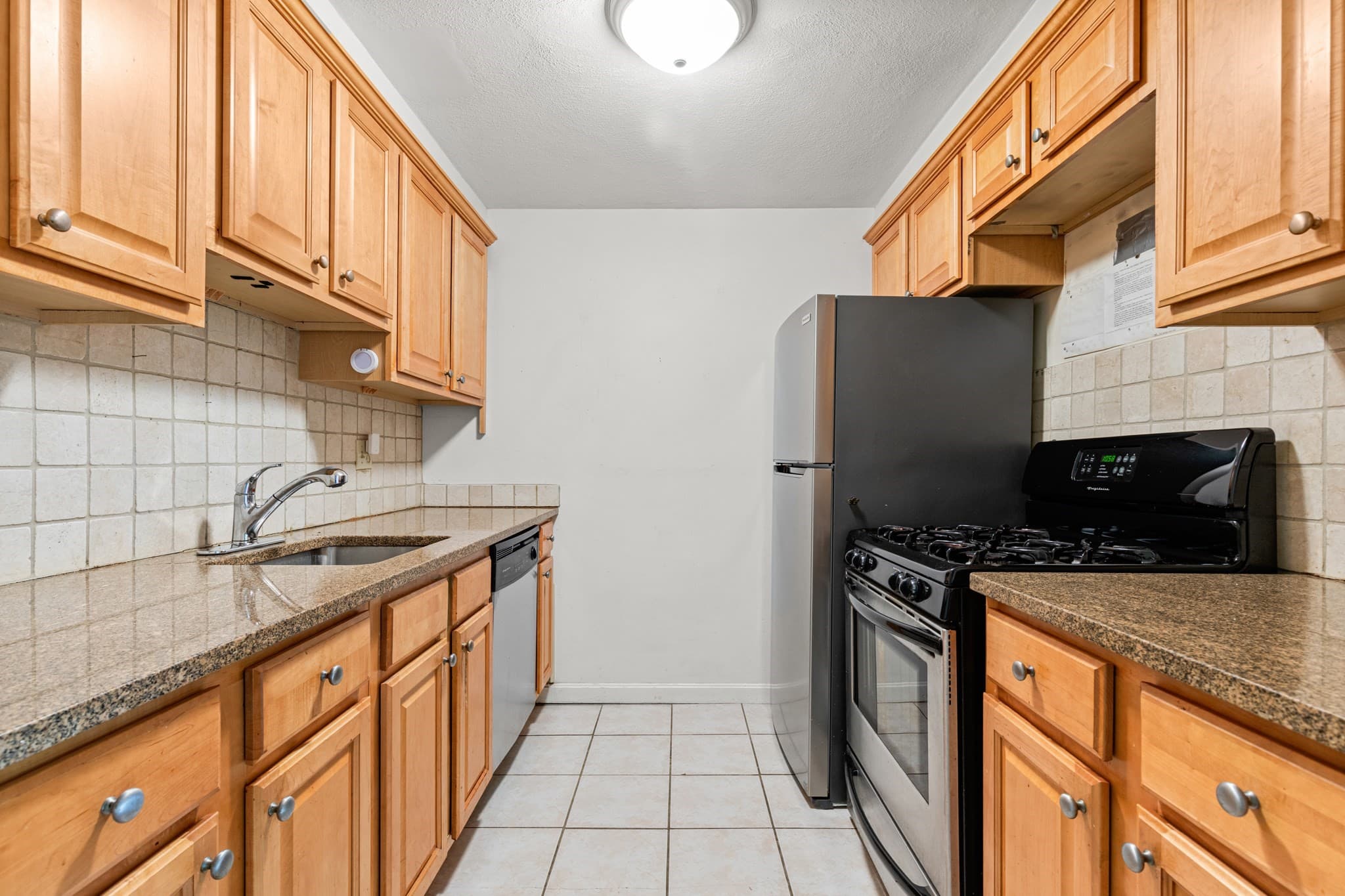 Condominium at 56 Townsend St # B9, Abington MA 02351, photo 4 of 16