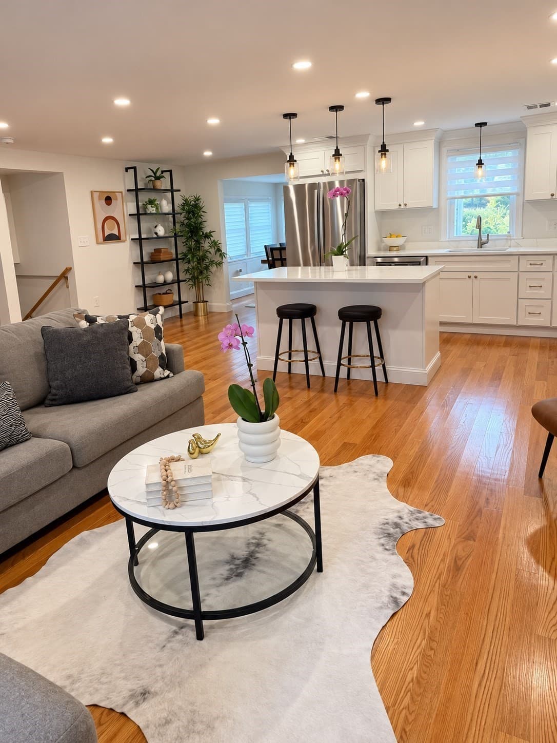 Single Family Residence at 83 Riverbank Rd, Saugus MA 01906, photo 7 of 26