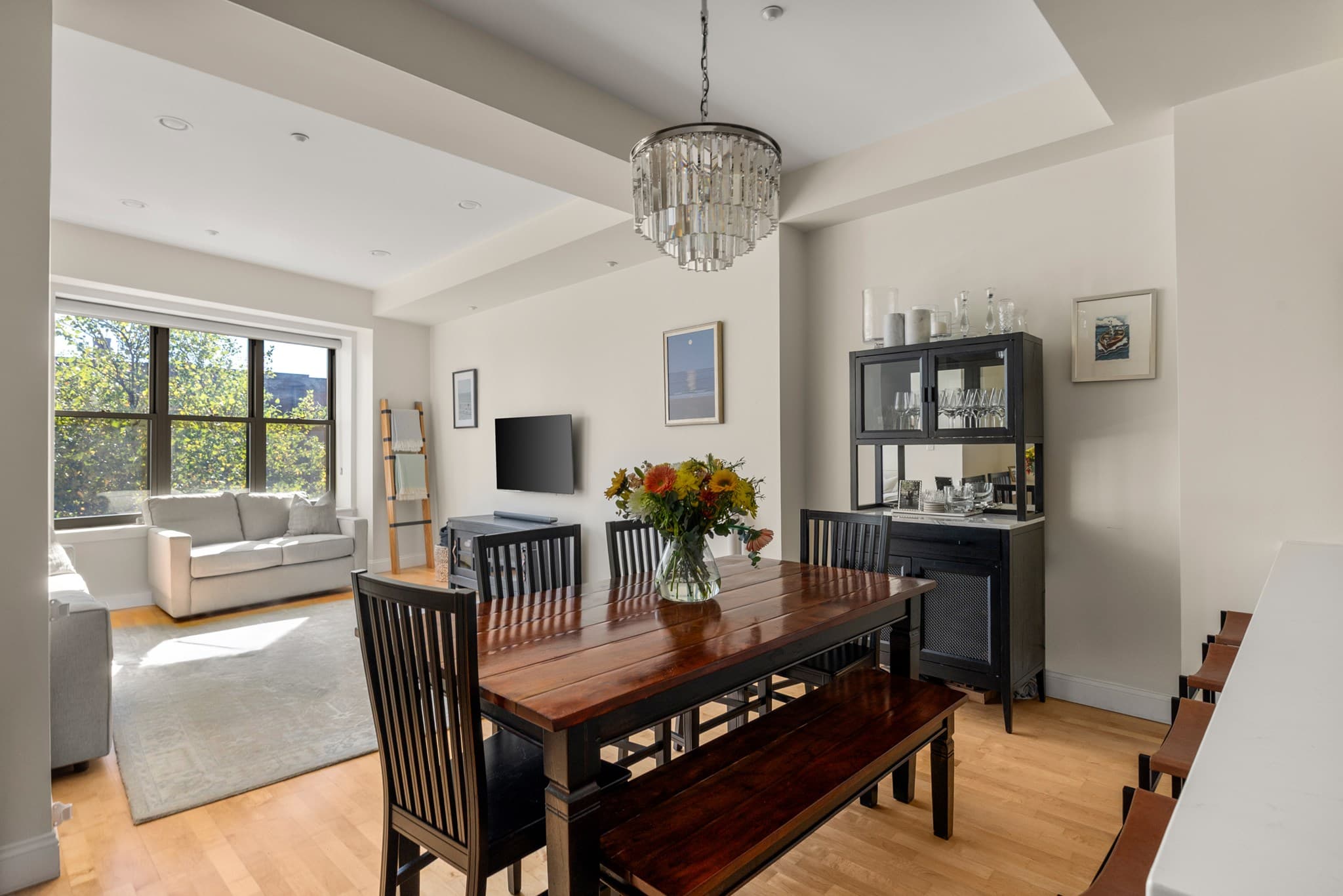 Condominium at 1166 Washington St # 301, Boston MA 02118, photo 6 of 23
