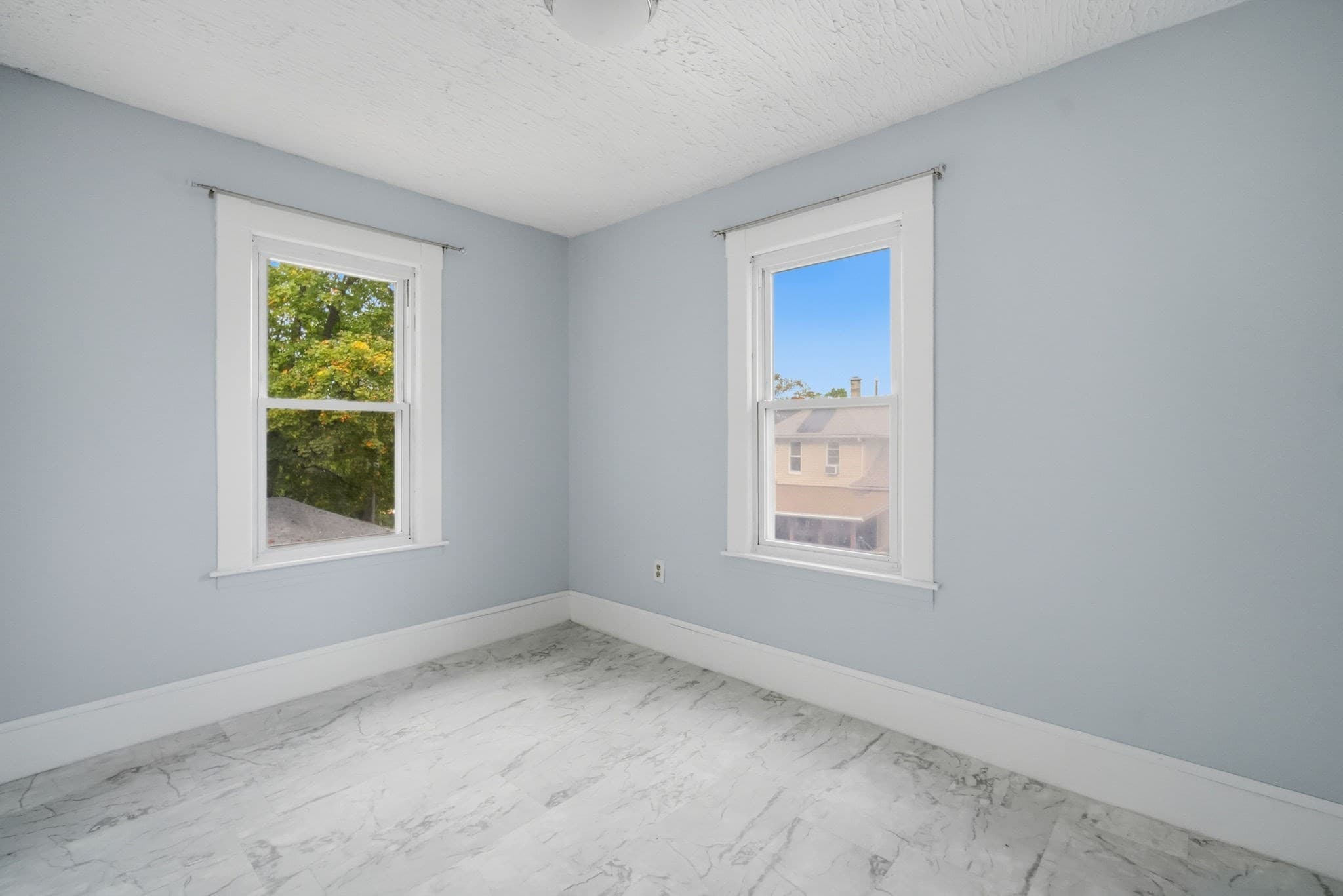 Single Family Residence at 98 Bristol Street, Springfield MA 01109, photo 13 of 34