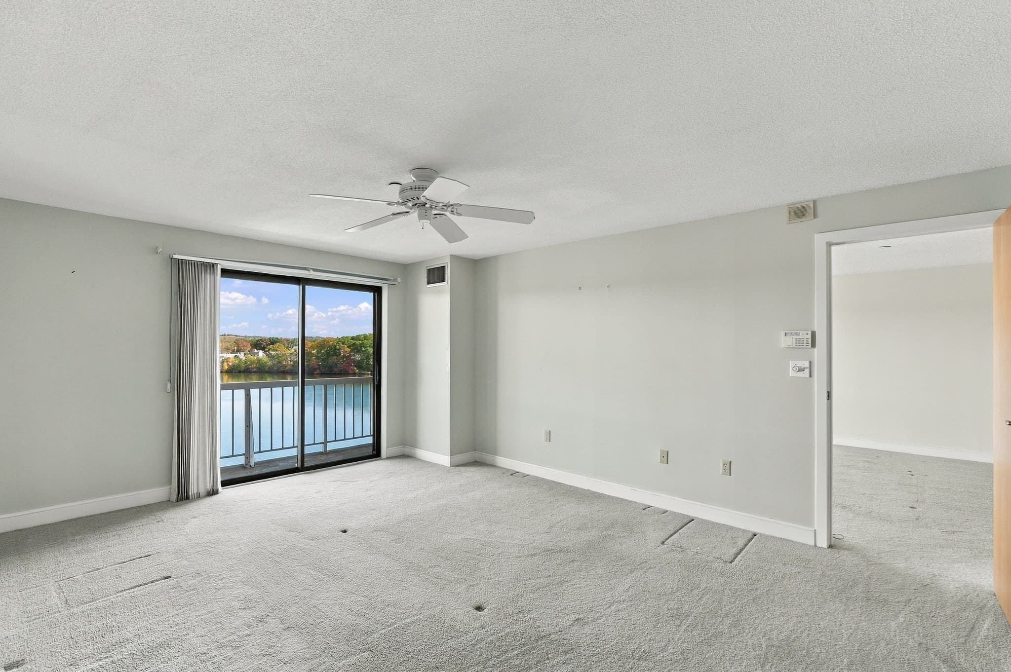 Condominium at 65 Lake Avenue # 502, Worcester MA 01604, photo 14 of 31