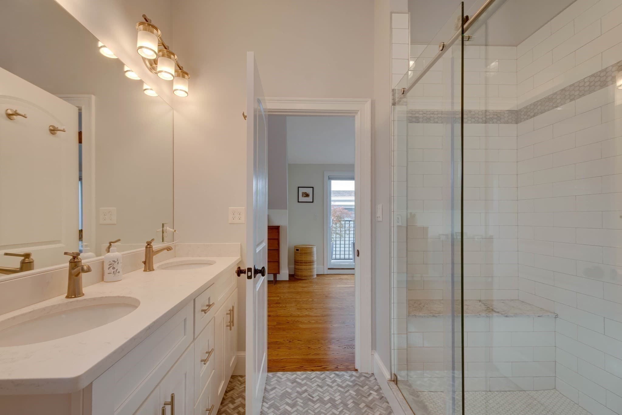 Condominium at 271 Gold St # 2, Boston MA 02127, photo 31 of 40