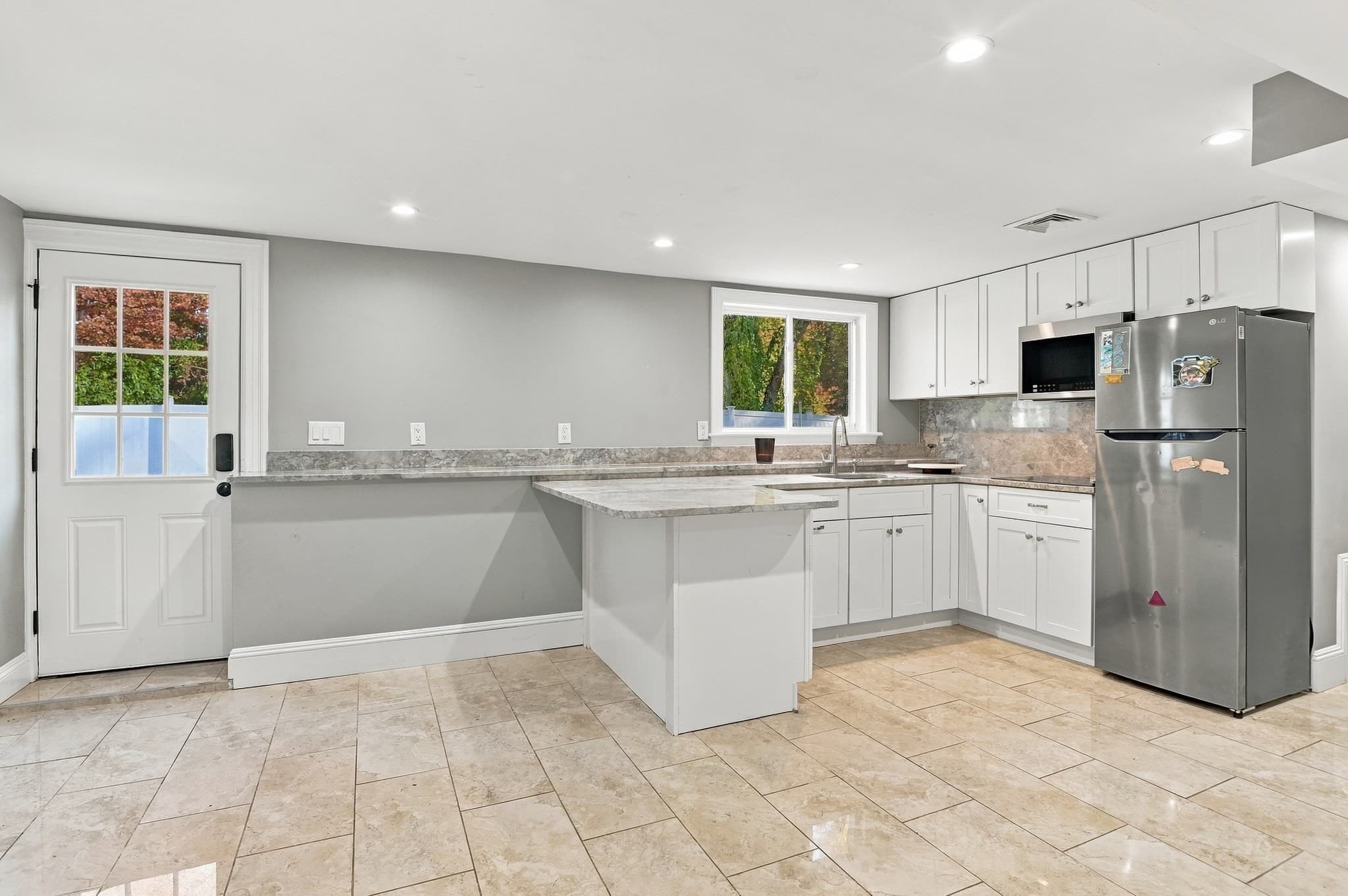 Single Family Residence at 159 Mishawum Road, Woburn MA 01801, photo 18 of 26