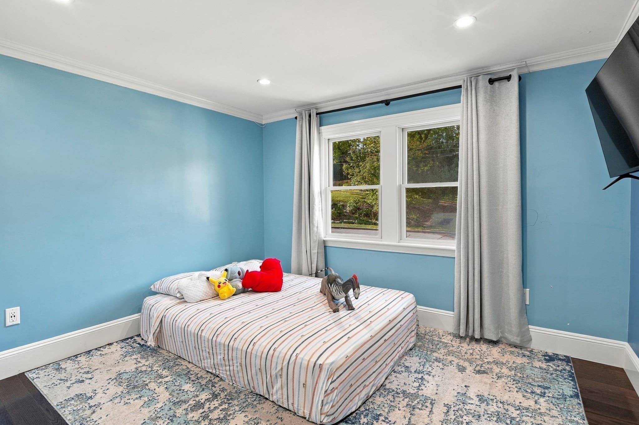 Single Family Residence at 159 Mishawum Road, Woburn MA 01801, photo 15 of 26