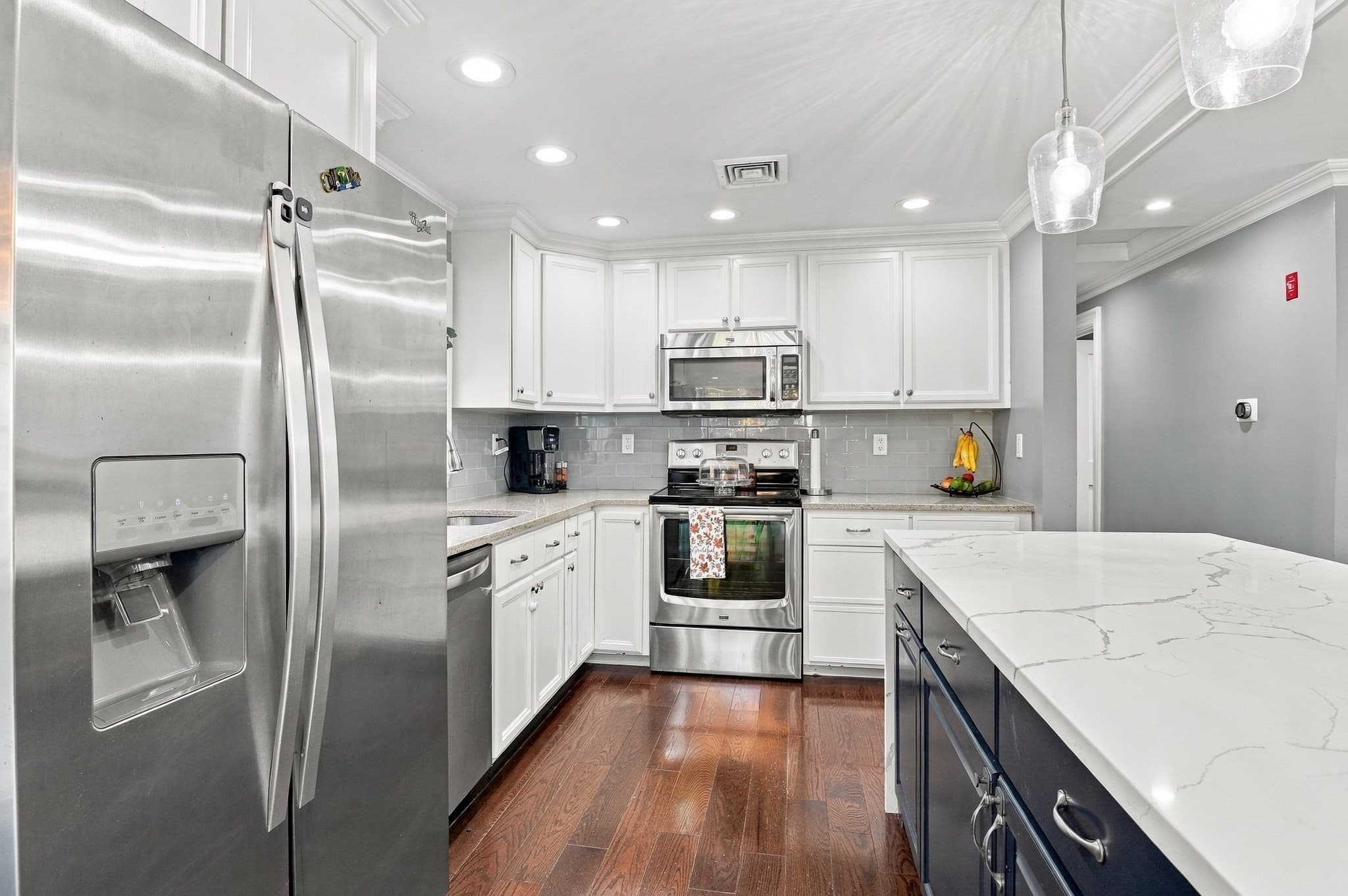 Single Family Residence at 159 Mishawum Road, Woburn MA 01801, photo 8 of 26