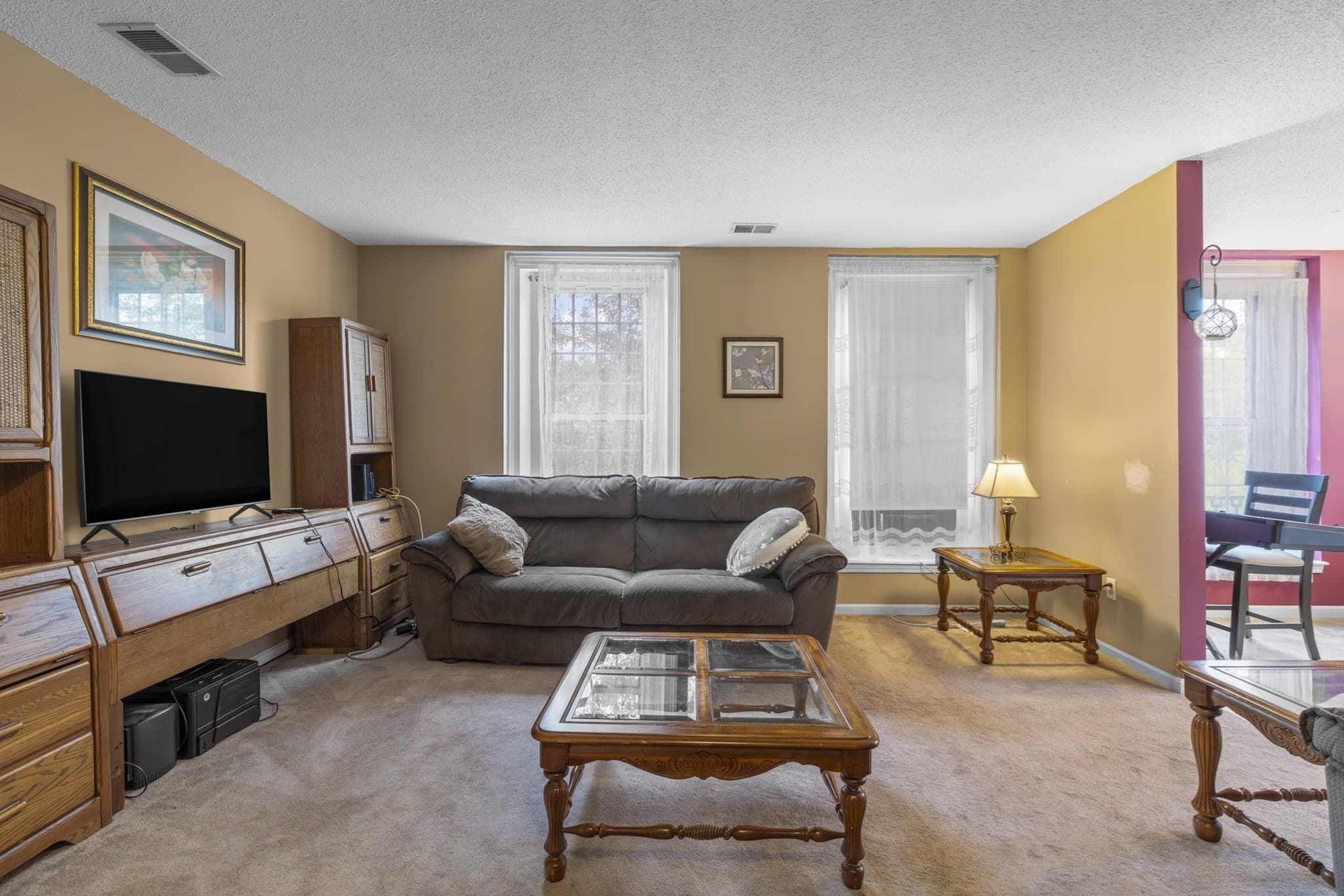 Condominium at 104 Hartford Ave E # 1, Uxbridge MA 01569, photo 9 of 23