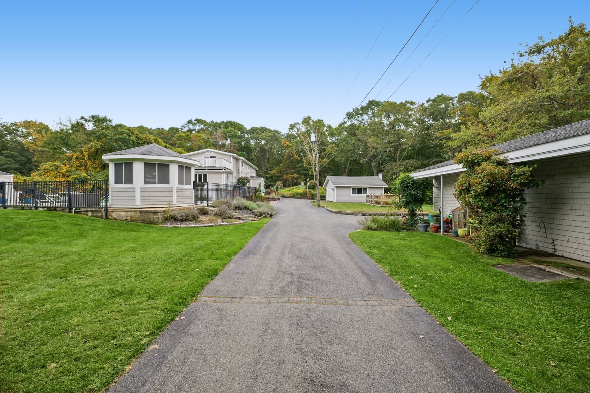 Single Family Residence at 74 Little River Rd, Dartmouth MA 02748, photo 2 of 42