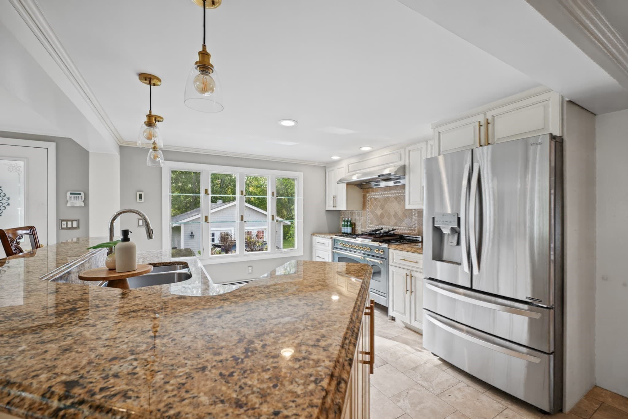 Single Family Residence at 74 Little River Rd, Dartmouth MA 02748, photo 16 of 42