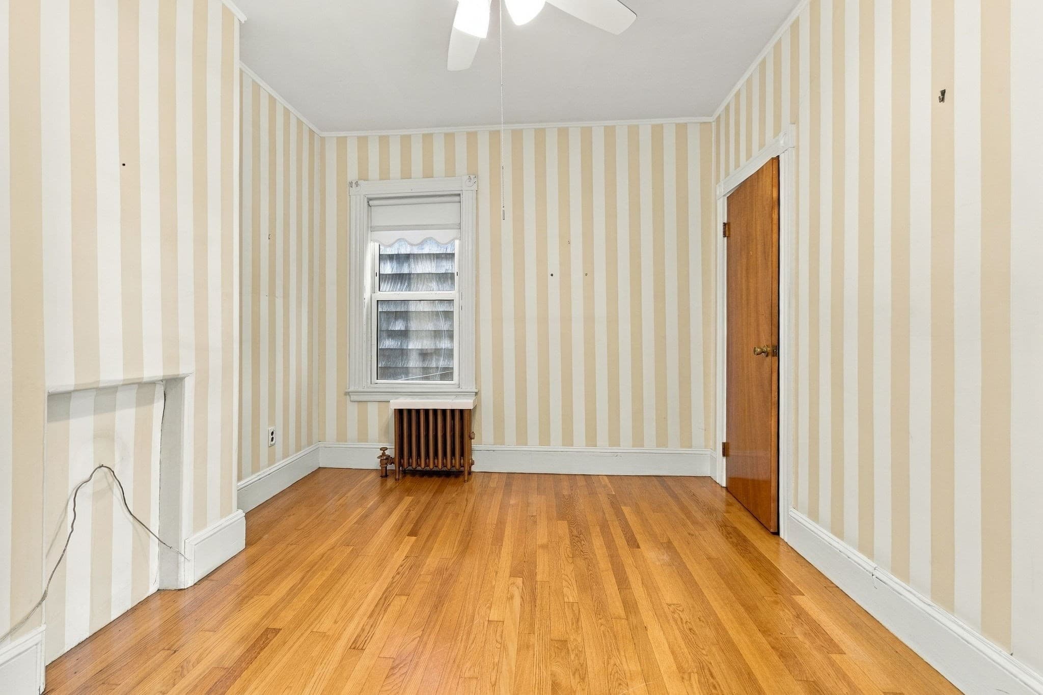 Multi Family at 801-1/2 E 3rd St, Boston MA 02127, photo 24 of 34