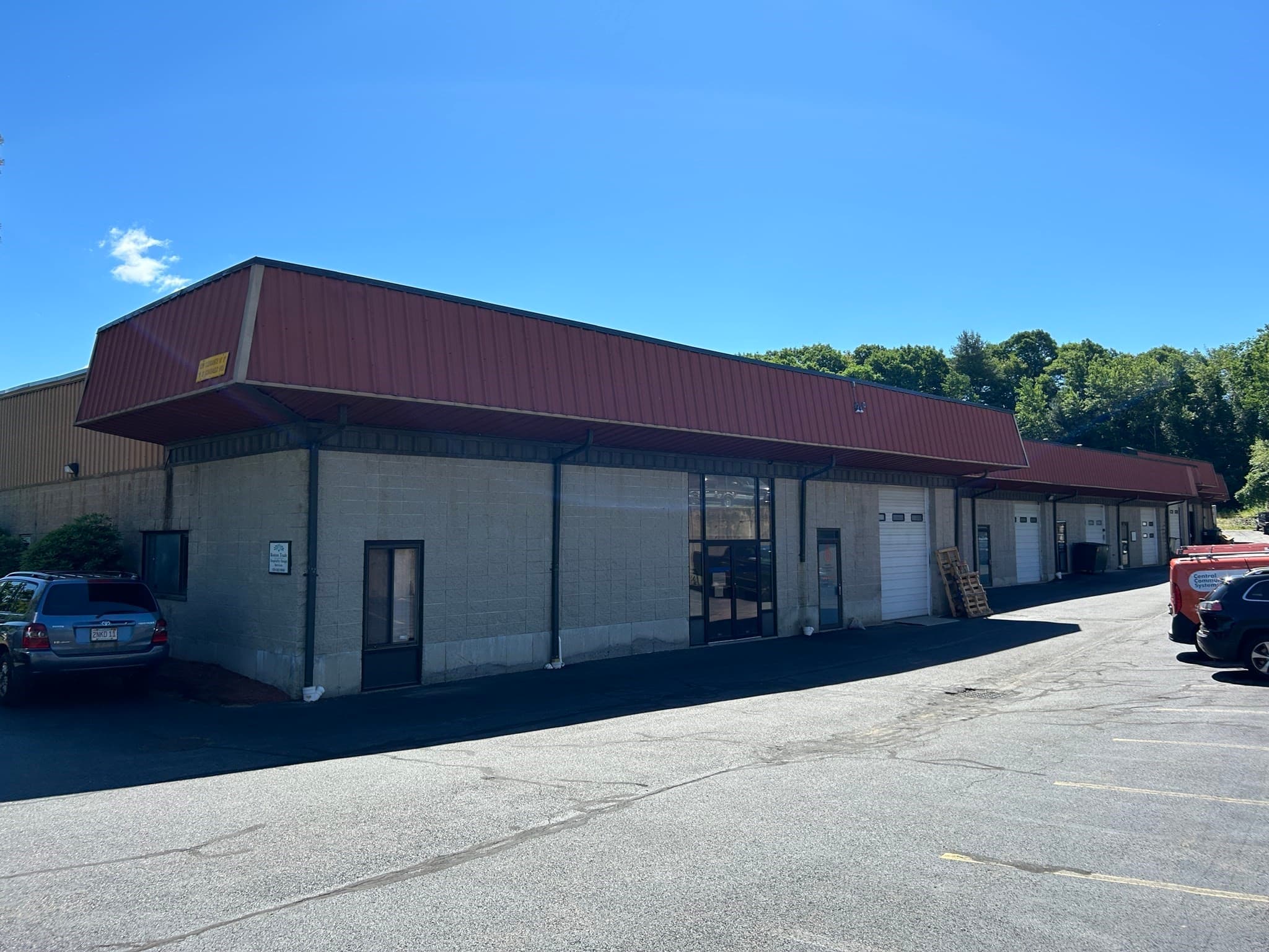 Commercial Sale at 9 Bonazzoli Ave, Hudson MA 01749, photo 2 of 3
