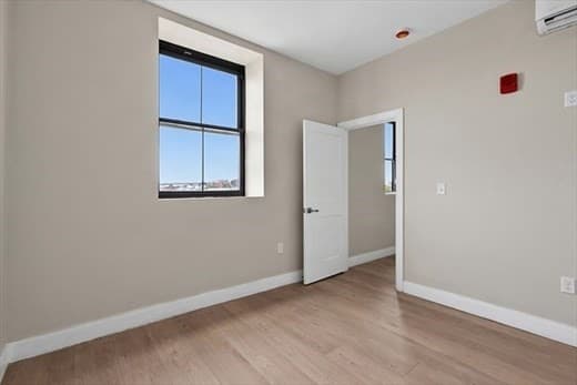 Apartment at 376 Third Street # 214, Everett MA 02149, photo 11 of 40