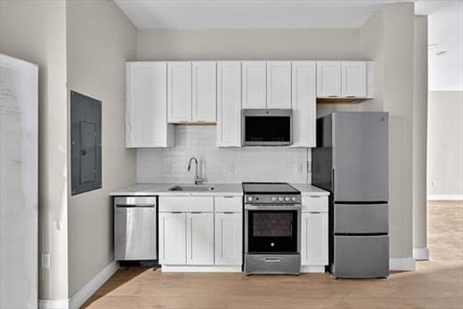 Apartment at 376 Third Street # 214, Everett MA 02149, photo 19 of 40