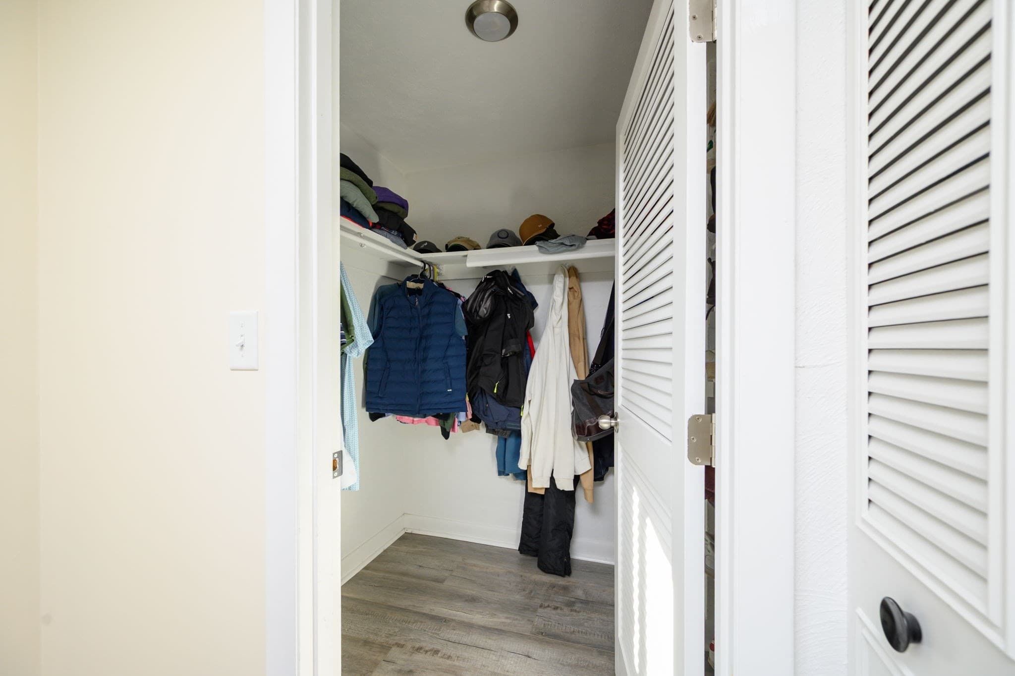 Condominium at 37 Fountain Ln # 14, Weymouth MA 02190, photo 13 of 19