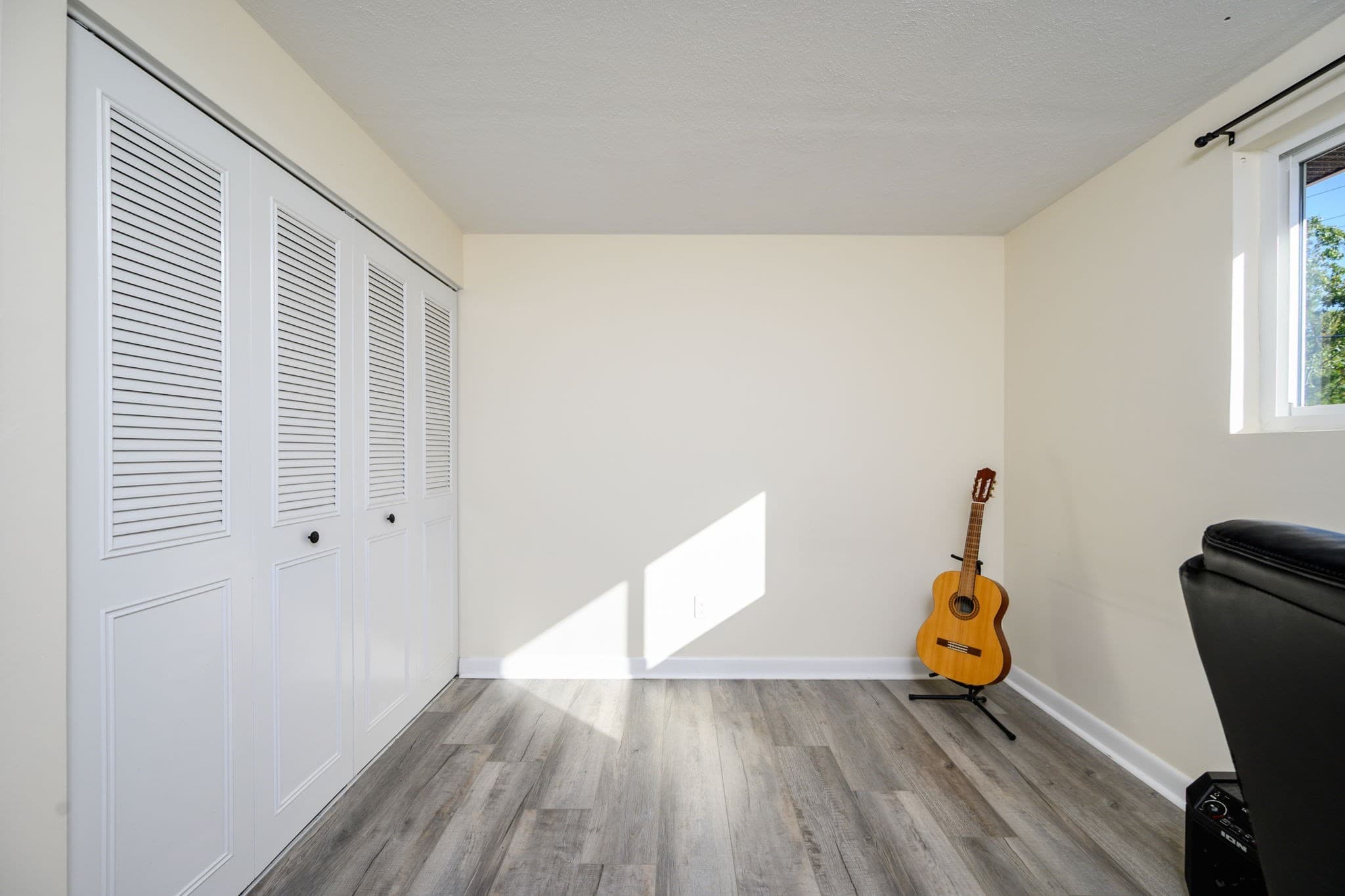 Condominium at 37 Fountain Ln # 14, Weymouth MA 02190, photo 15 of 19