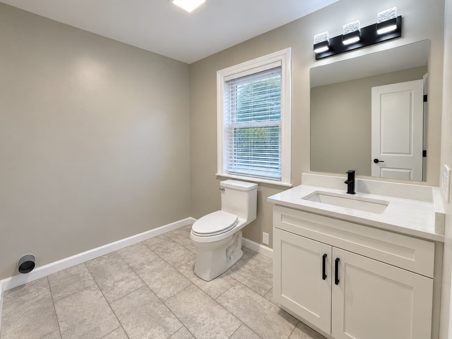 Single Family Residence at 365 Nahatan St, Norwood MA 02062, photo 13 of 41